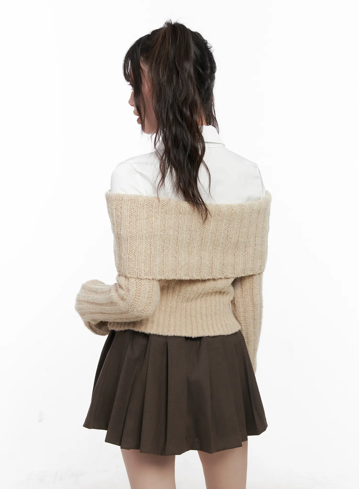Crop Off-Shoulder Knit Sweater CN510 - Image 7