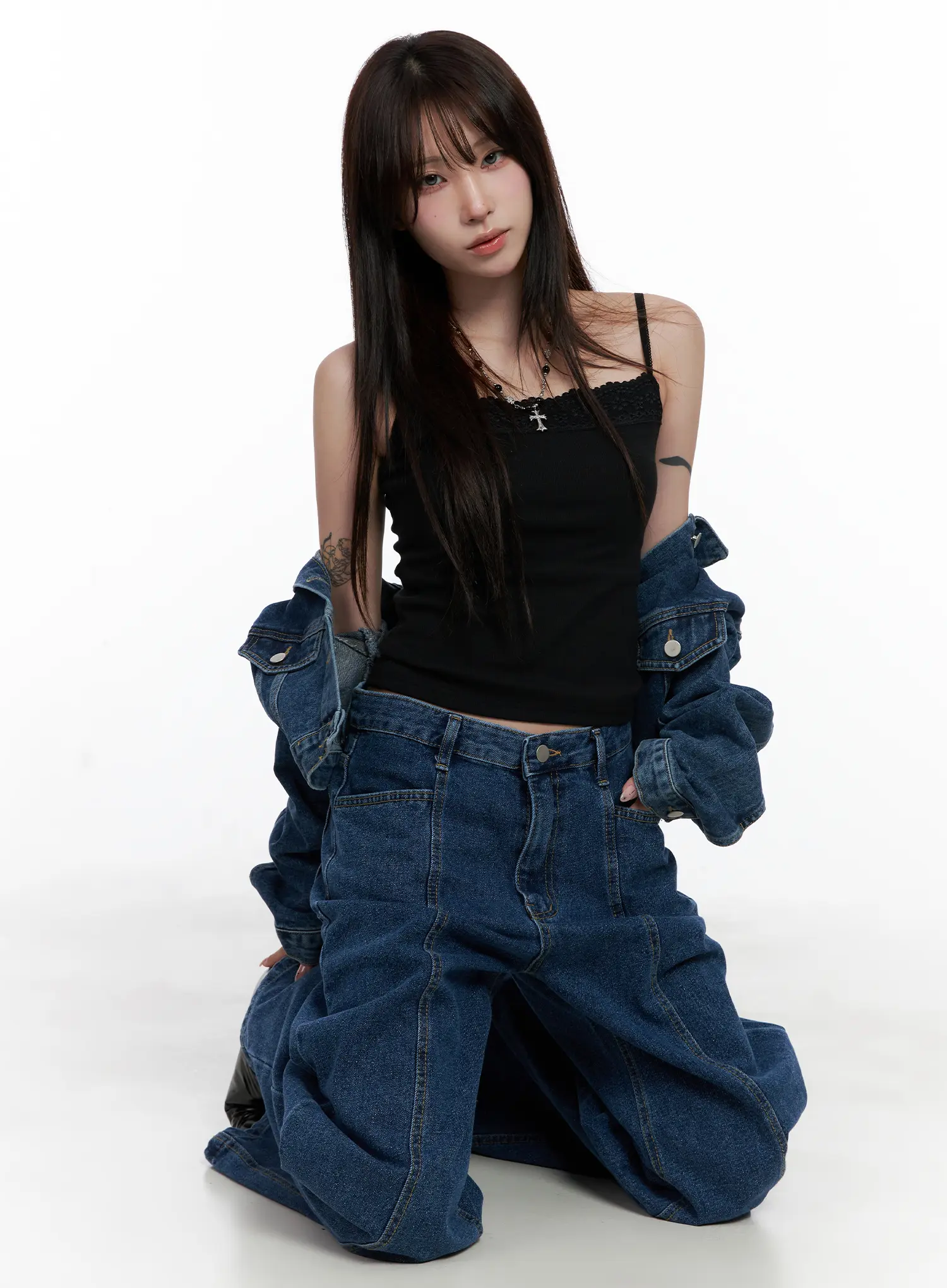 Cropped Denim Jacket CO521 - Image 7
