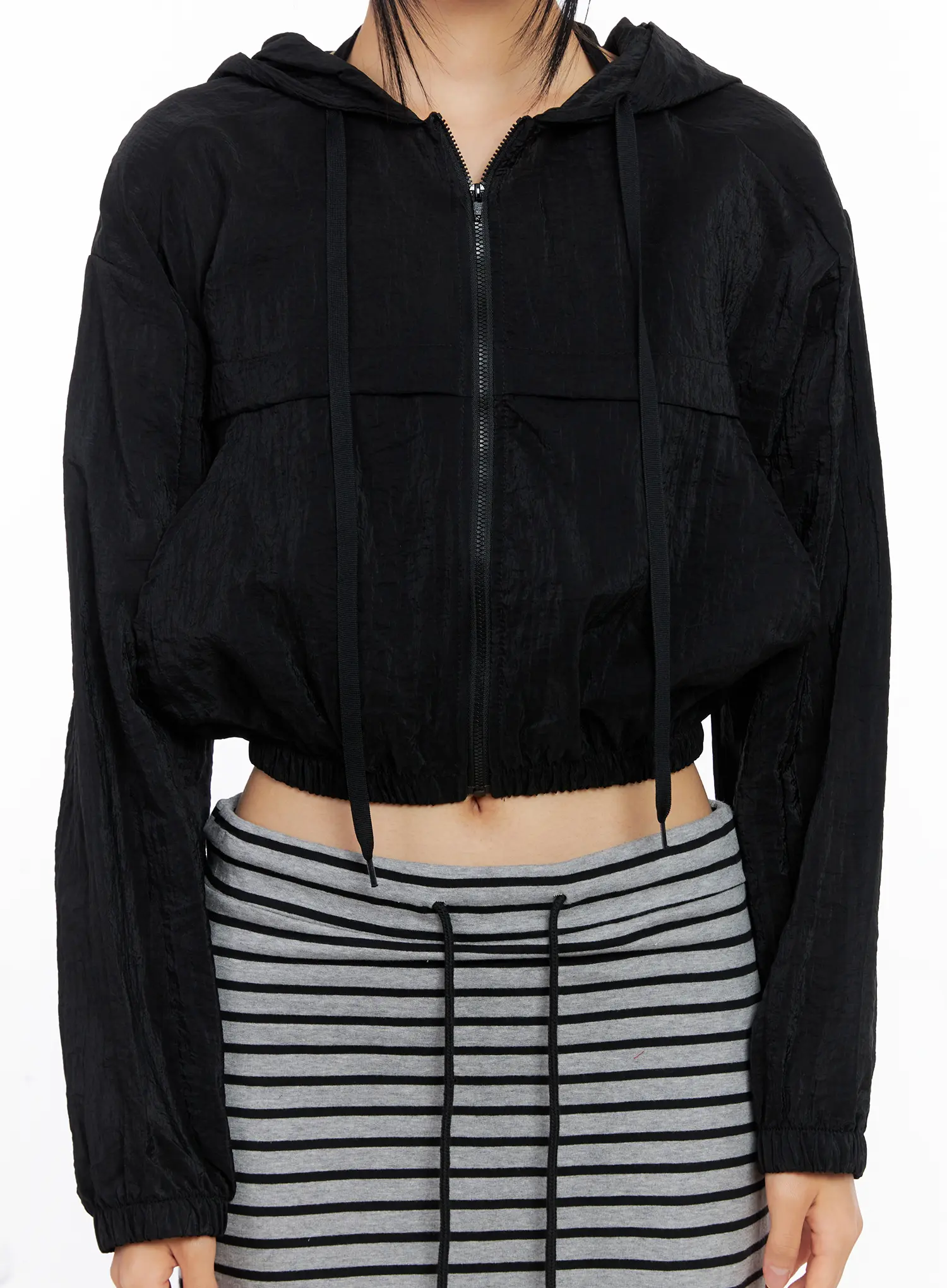 Cropped Zip-Up Windbreaker CL530 - Image 10