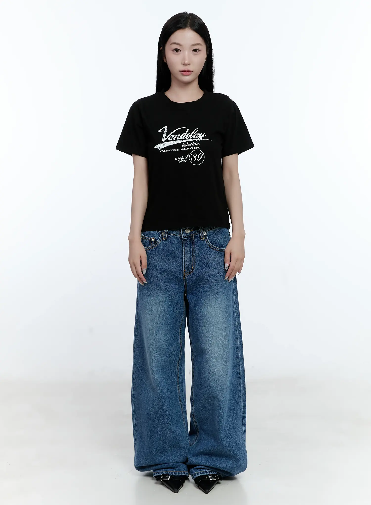 Dahye Washed Relaxed-Fit Denim Jeans CL530 - Image 2