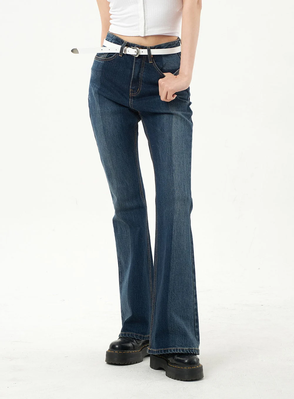 Dark Wash Bootcut Jeans CA328 - Image 2