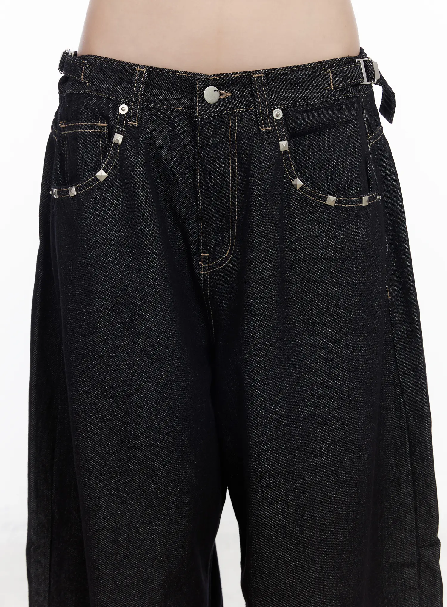Dulce Studded Wide-Leg Jeans CM526 - Image 4