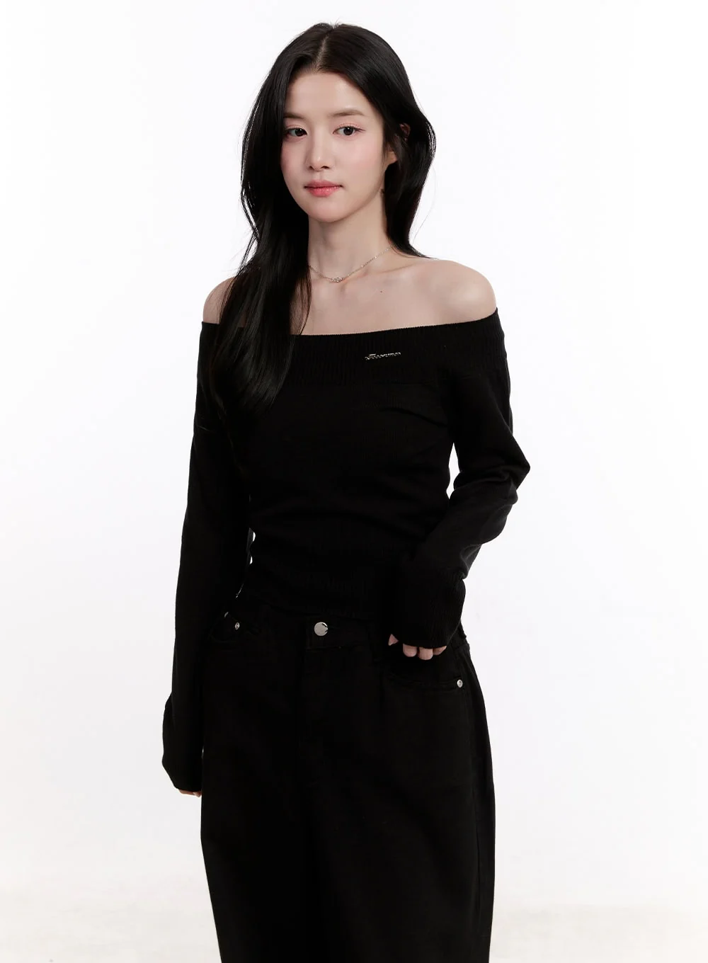 Elegant Off-Shoulder Crop Sweater CM527 - Image 12
