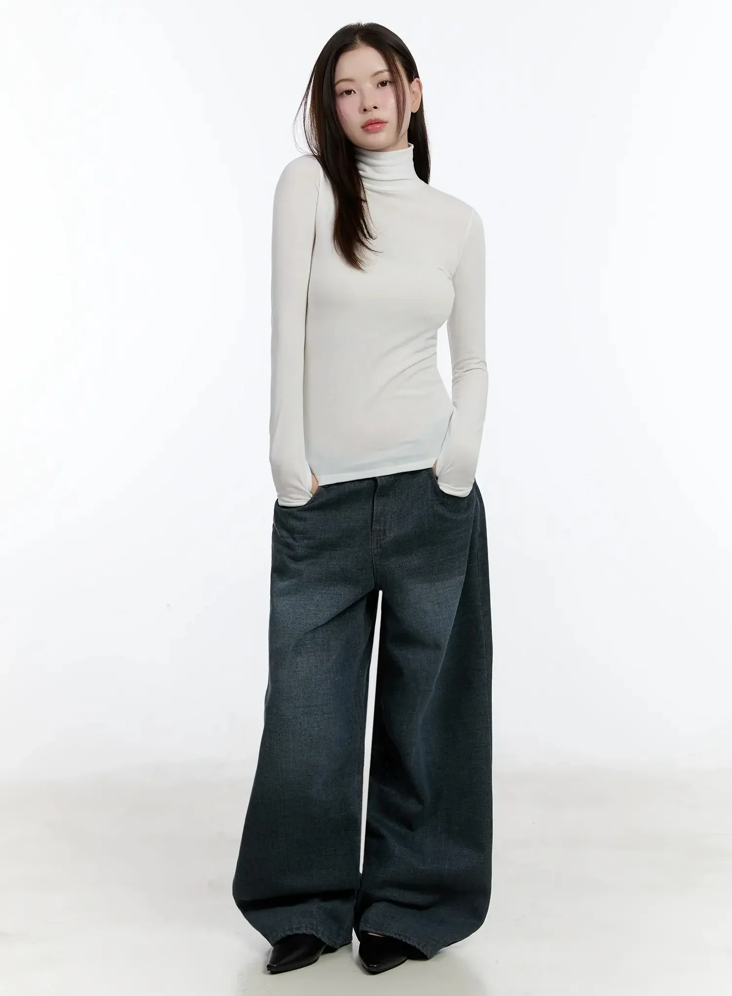 Elegant White Turtleneck Top ID526 - Image 4