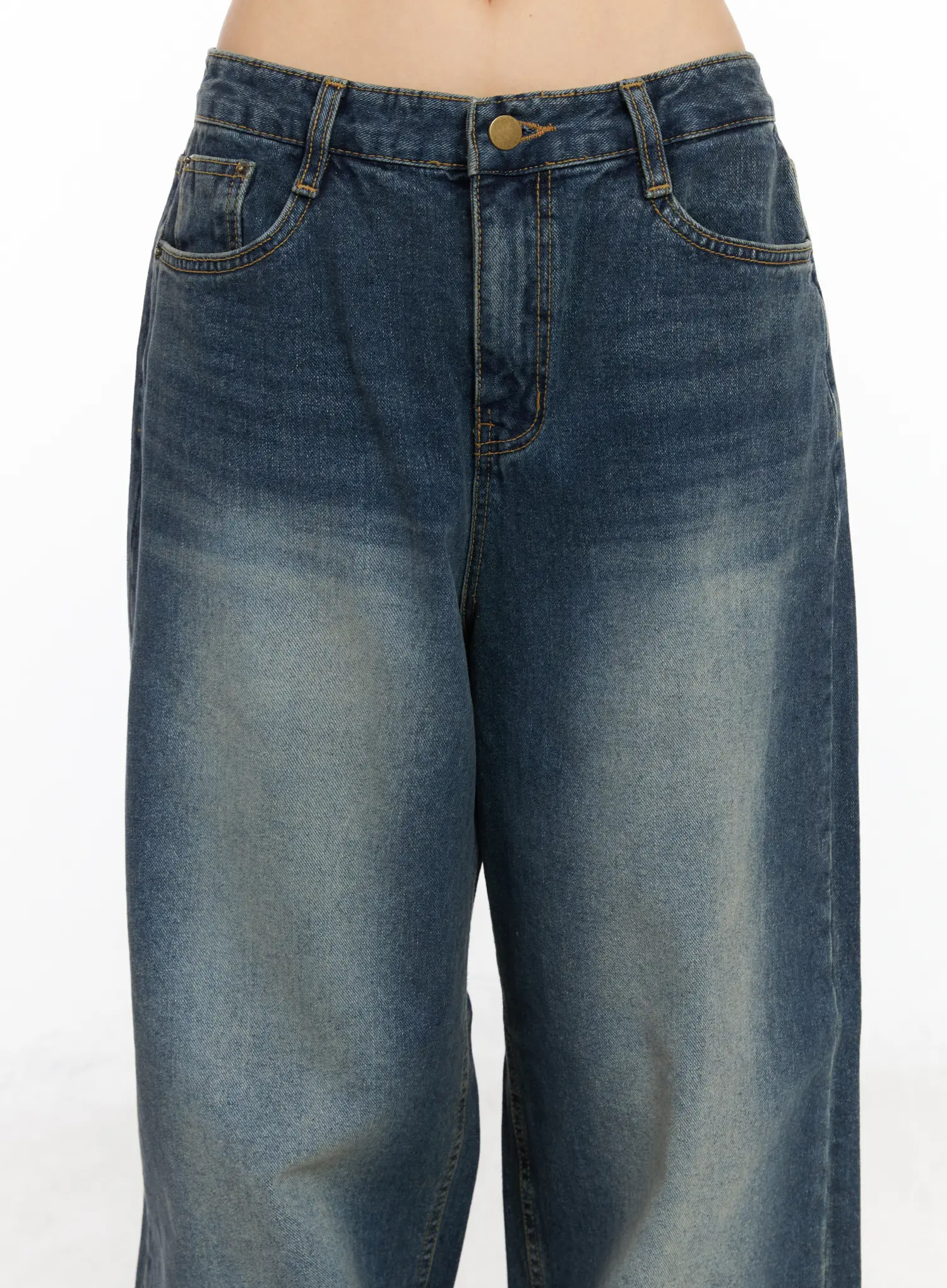 Eliza Fleece-Lined Washed Wide Leg Jeans CD518 - Image 9