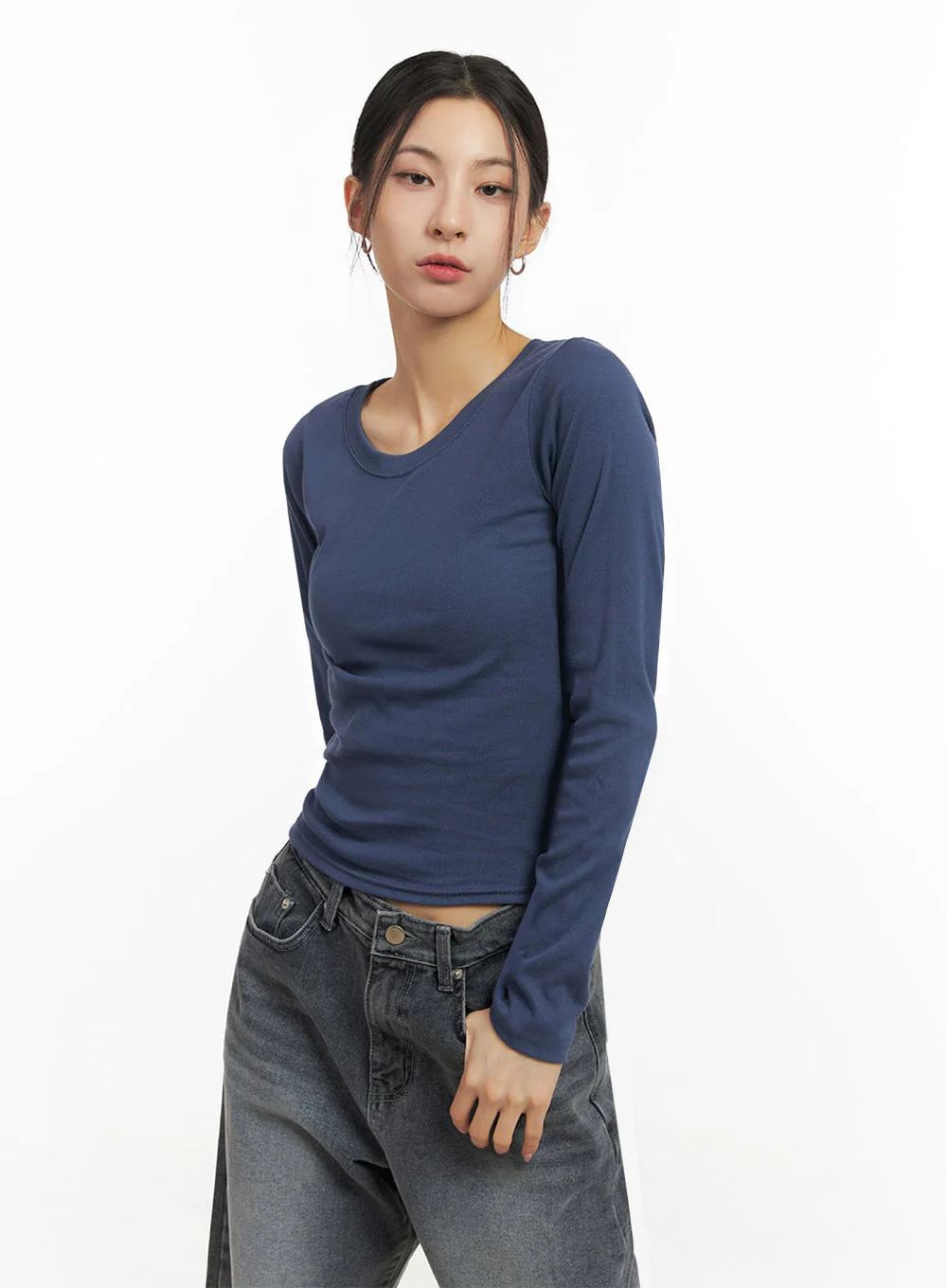 Essential Comfort Round-Neck Top ID431 - Image 11