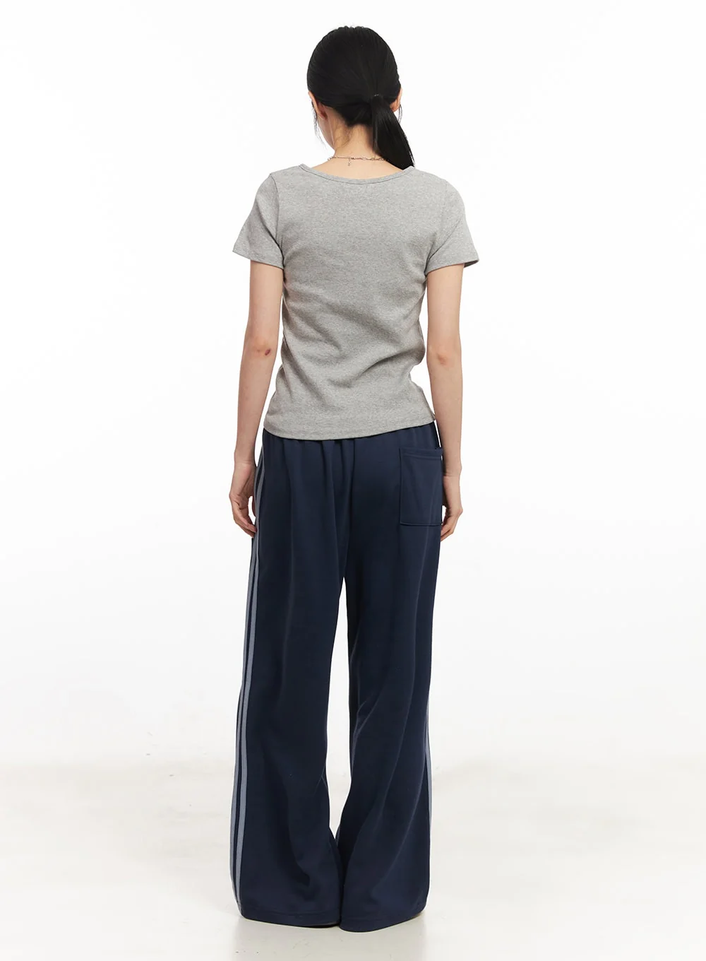 Essential Cotton U-Neck Top CA516 - Image 6
