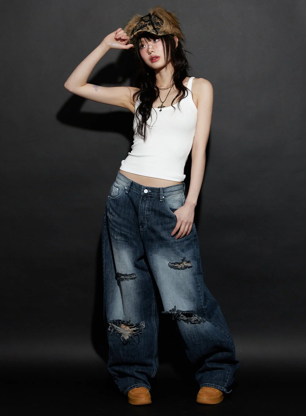 Essential Crop Tank Top CJ523 - Image 7