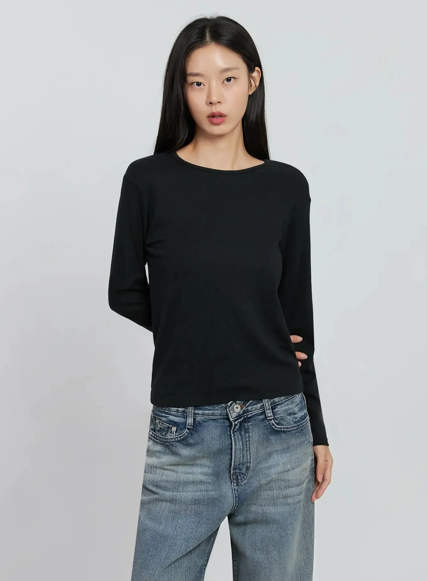 Essential Long Sleeve Top IO530 - Image 2