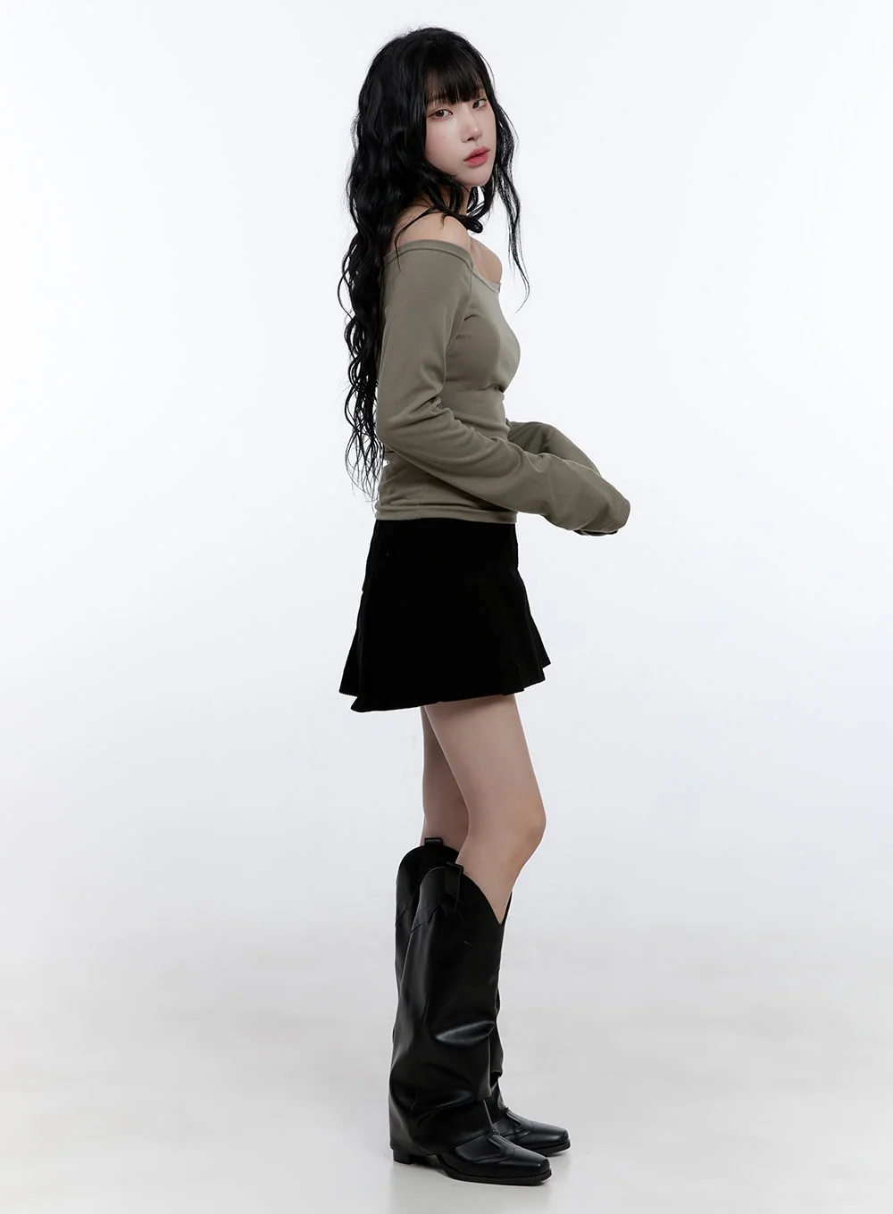 Essential Off-Shoulder Long Sleeve Top CD419 - Image 4