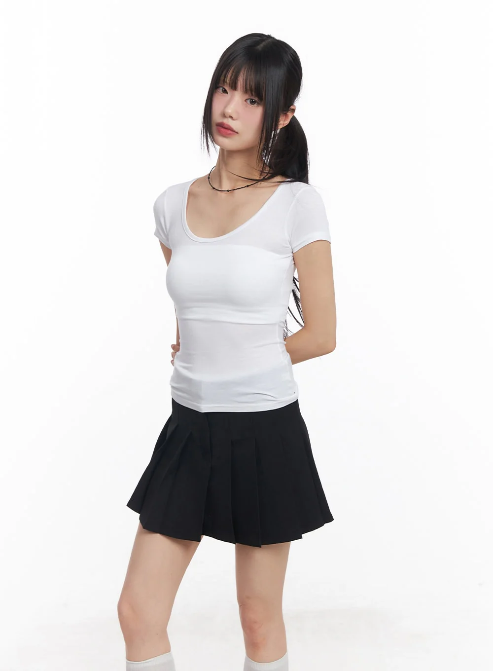 Essential Slim-Fit Crop Tee CY514 - Image 8