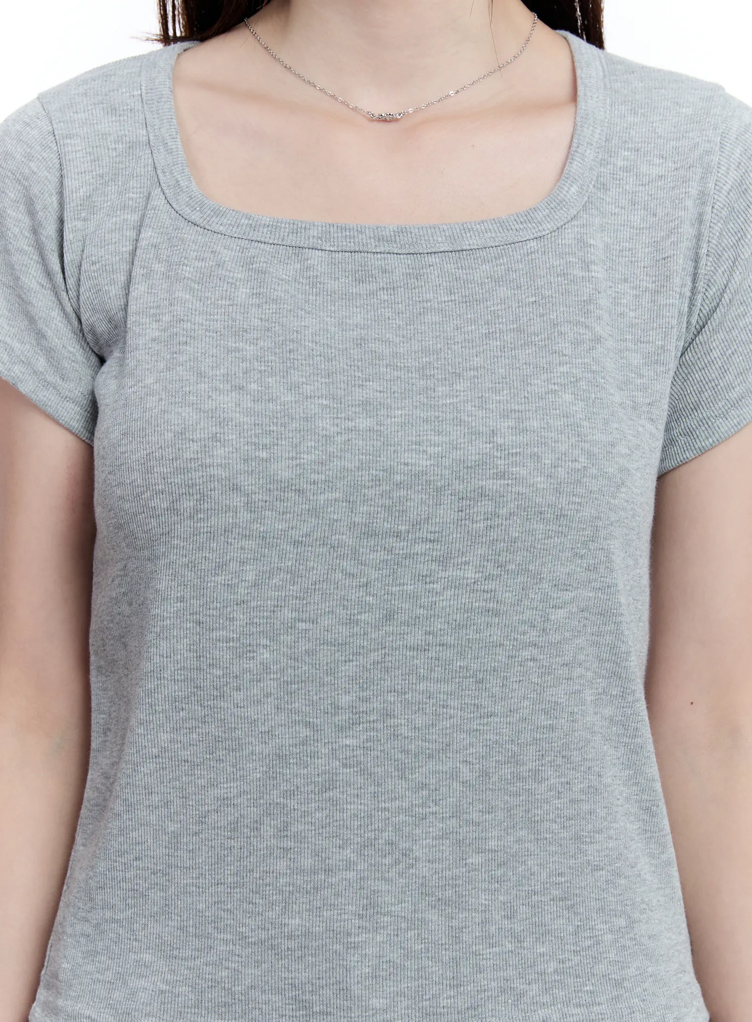 Essential Square Neck Tee CU513 - Image 3