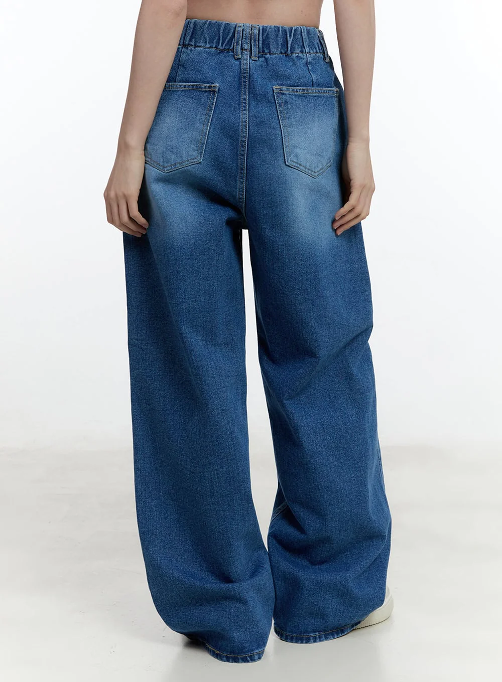 Eugene Adjustable Cinched-Back Wide-Leg Jeans CM521 - Image 6