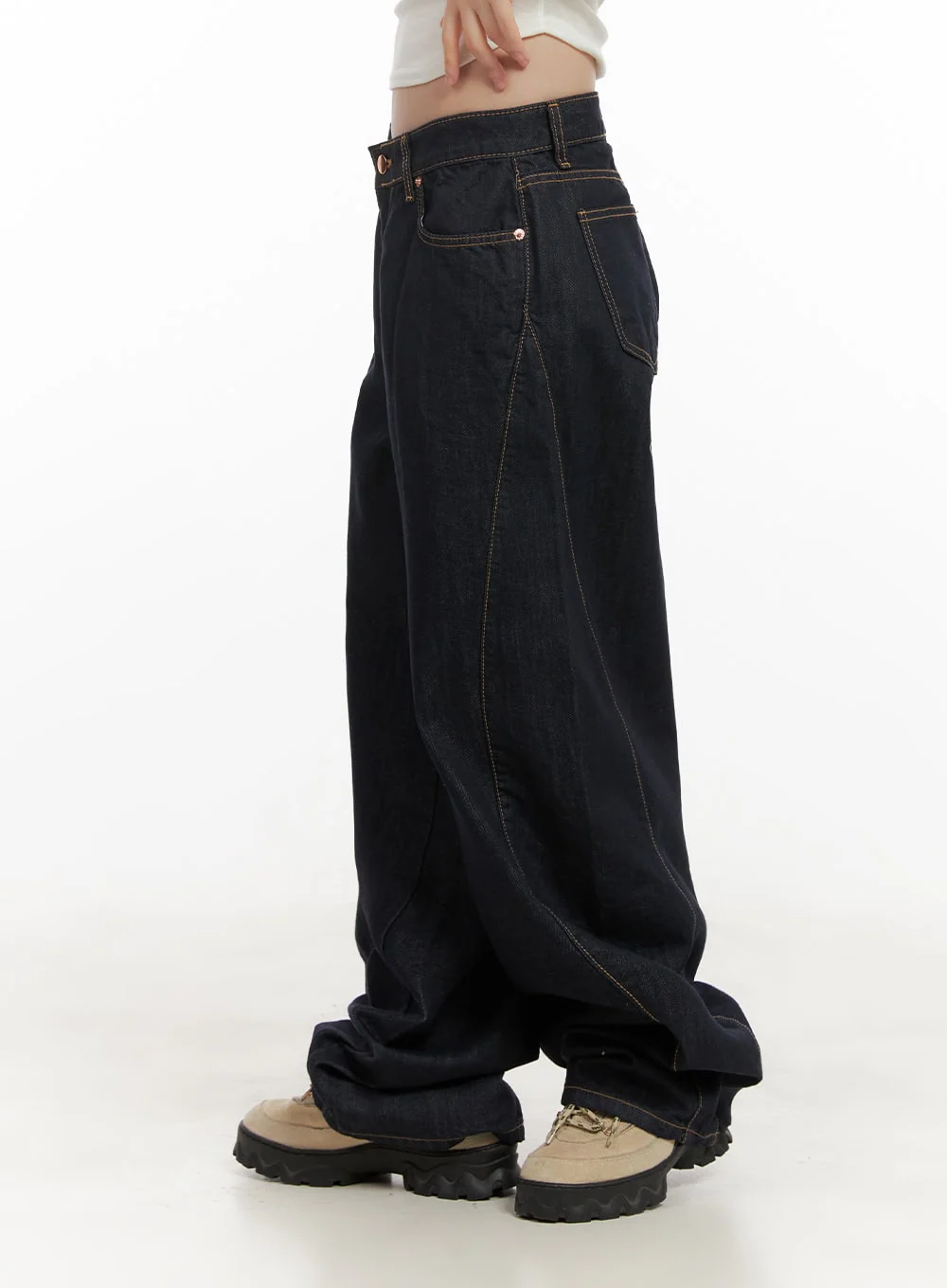 Fernanda Balloon-Fit Baggy Jeans CJ502 - Image 3