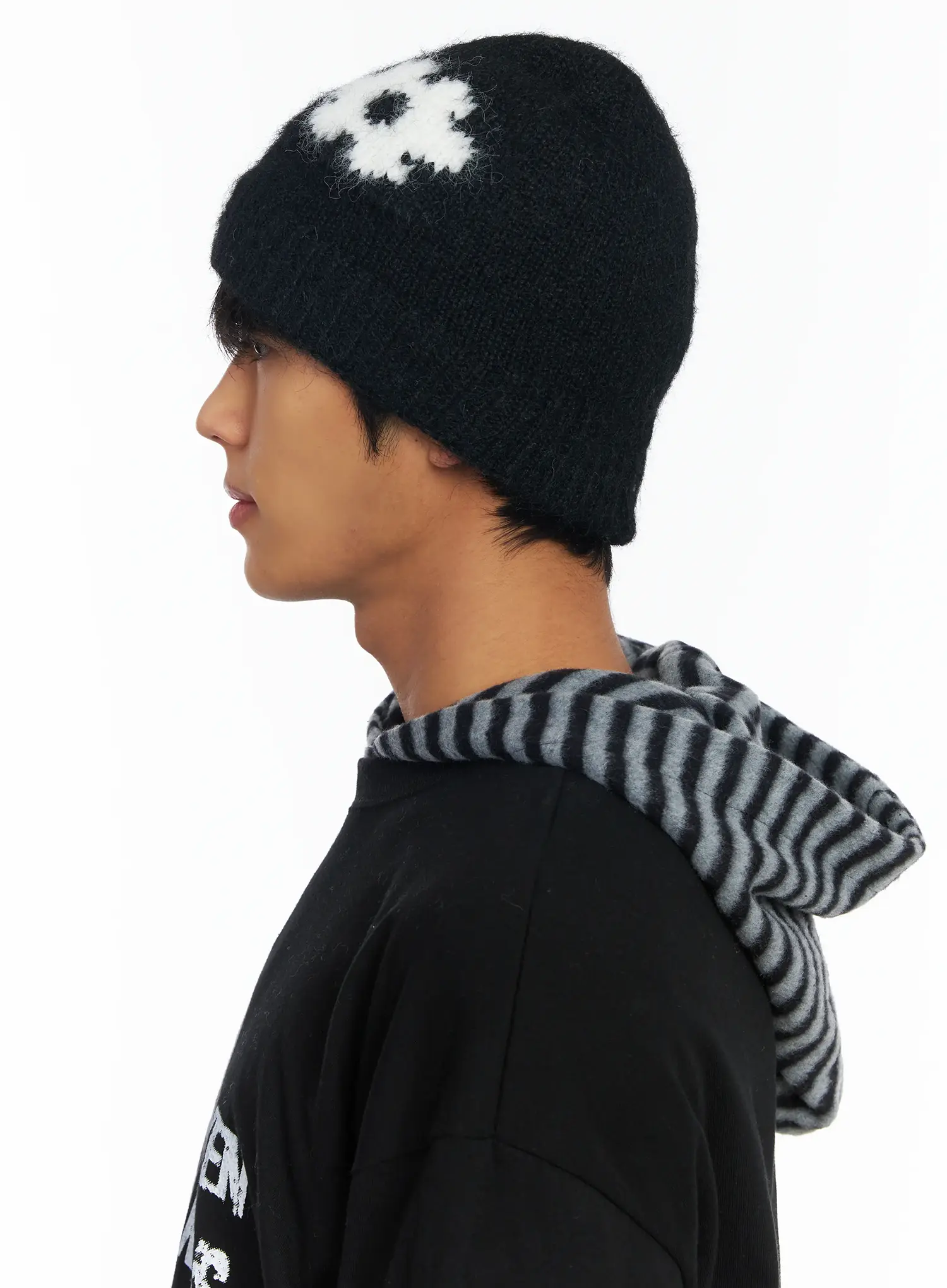 Flower Knit Beanie (Black) IF506 - Image 6