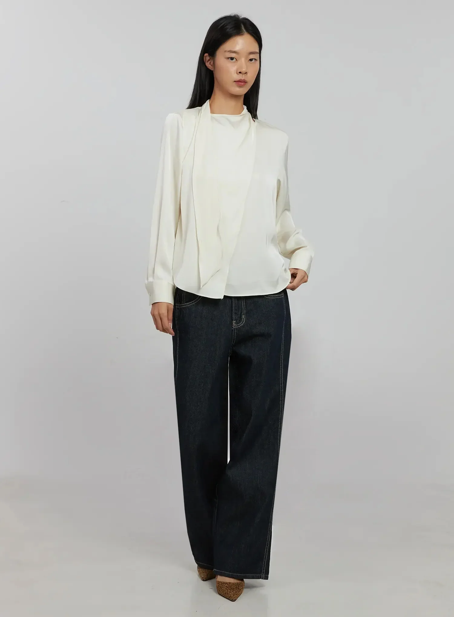 Flowy Neck Tie Blouse IJ509 - Image 8