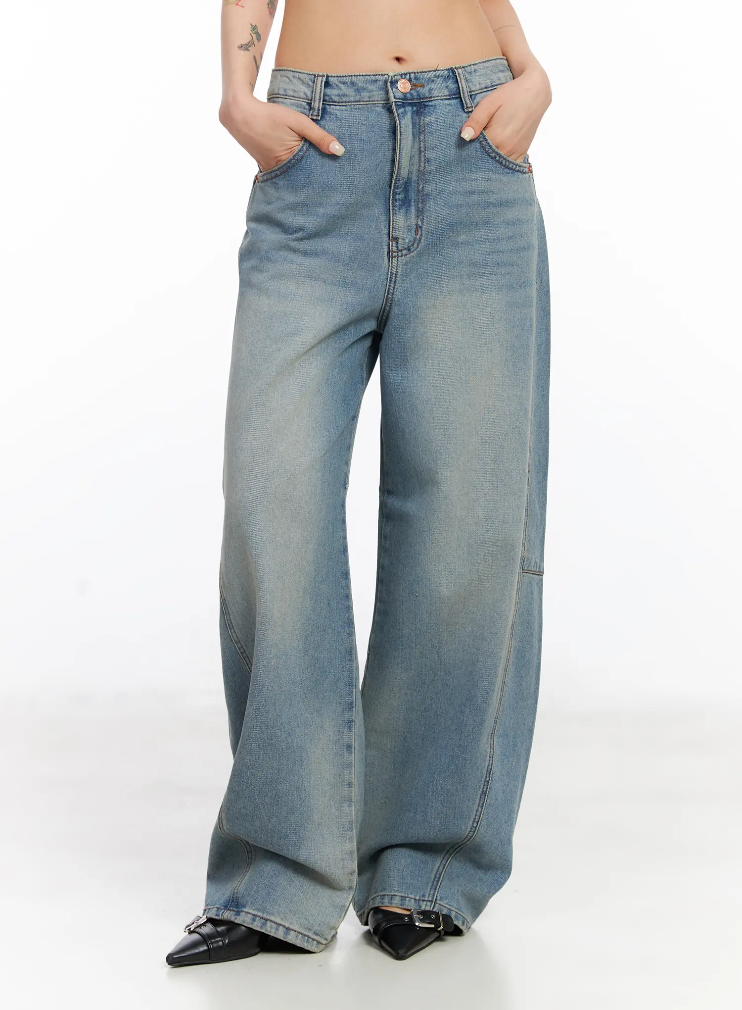 Frey Washed Wide-Leg Jeans CJ523 - Image 9