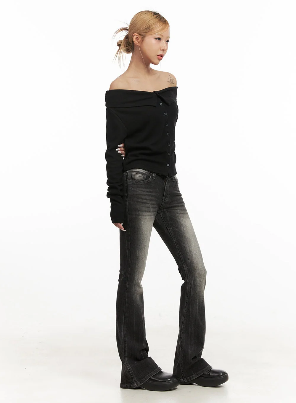 Georgina Low-Rise Flared Jeans CJ507 - Image 3