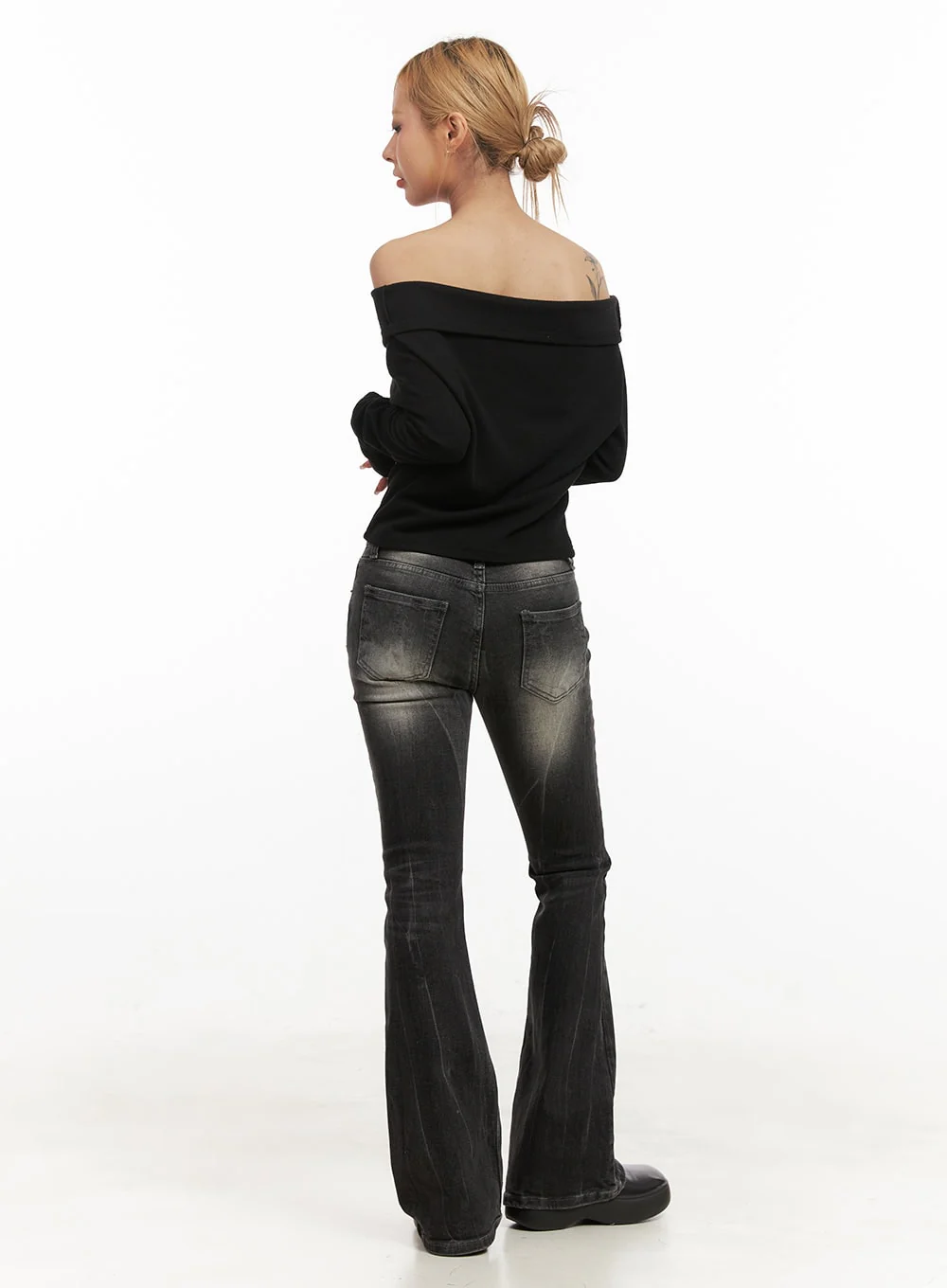 Georgina Low-Rise Flared Jeans CJ507 - Image 4