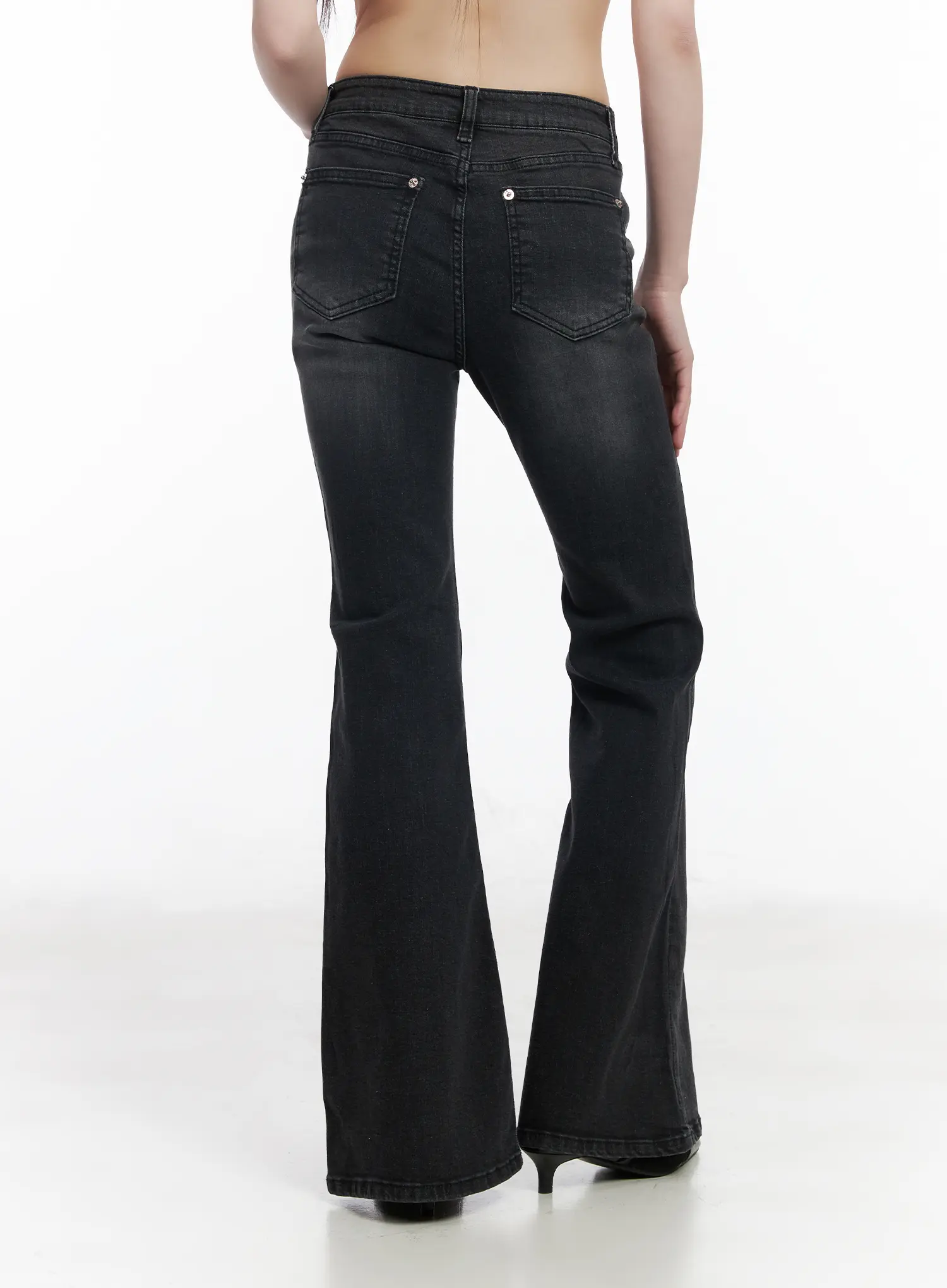 Gio Washed Bootcut Jeans CM524 - Image 4