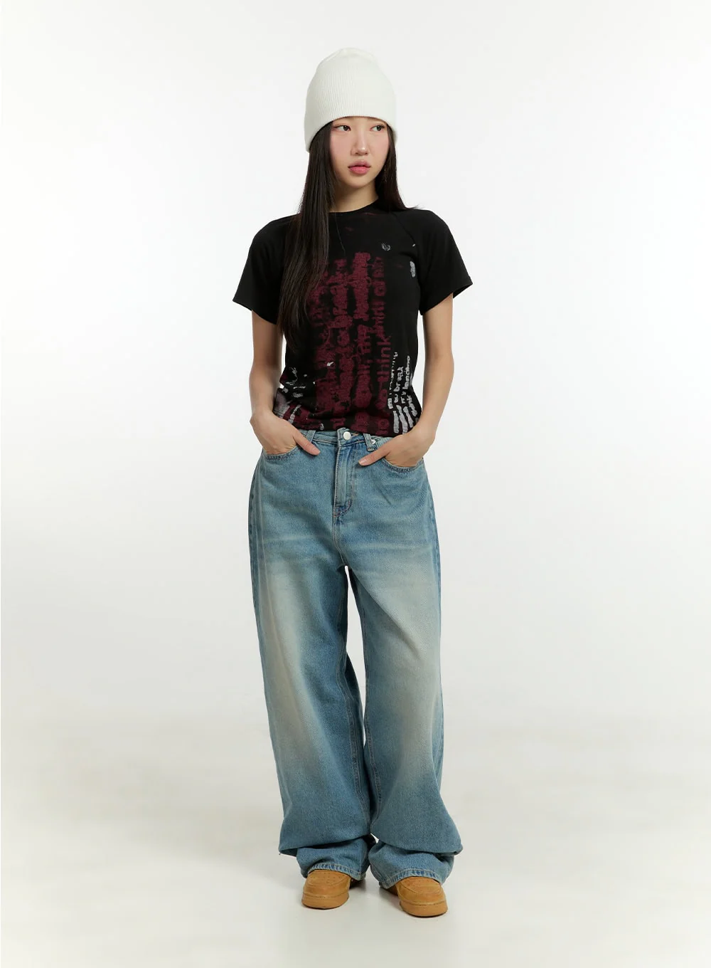 Graphic Lettering Crop Tee CU426 - Image 2