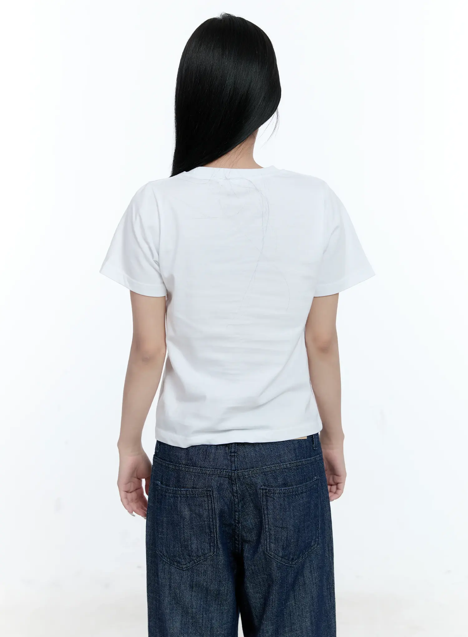 Graphic Print Semi-Crop Tee CL530 - Image 5
