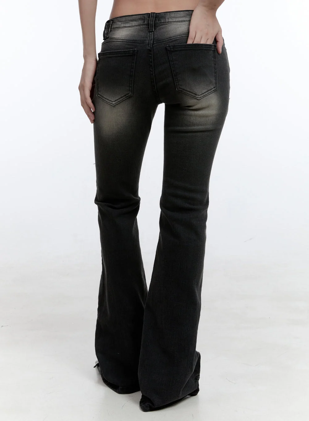 Gwen Belt Bootcut Jeans CG414 - Image 6