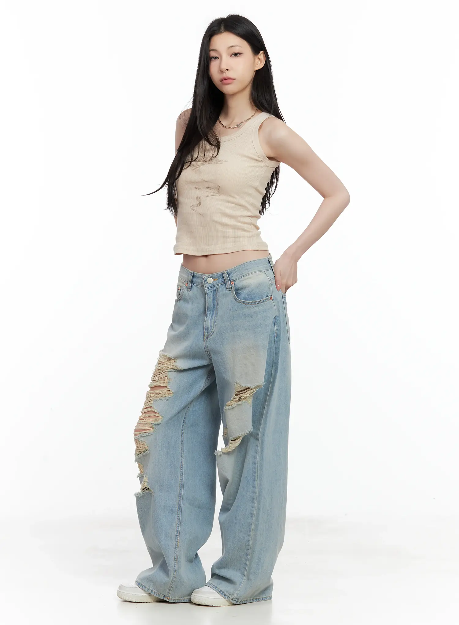 Gyuri Dirty-Wash Distressed Wide Jeans CU530 - Image 6