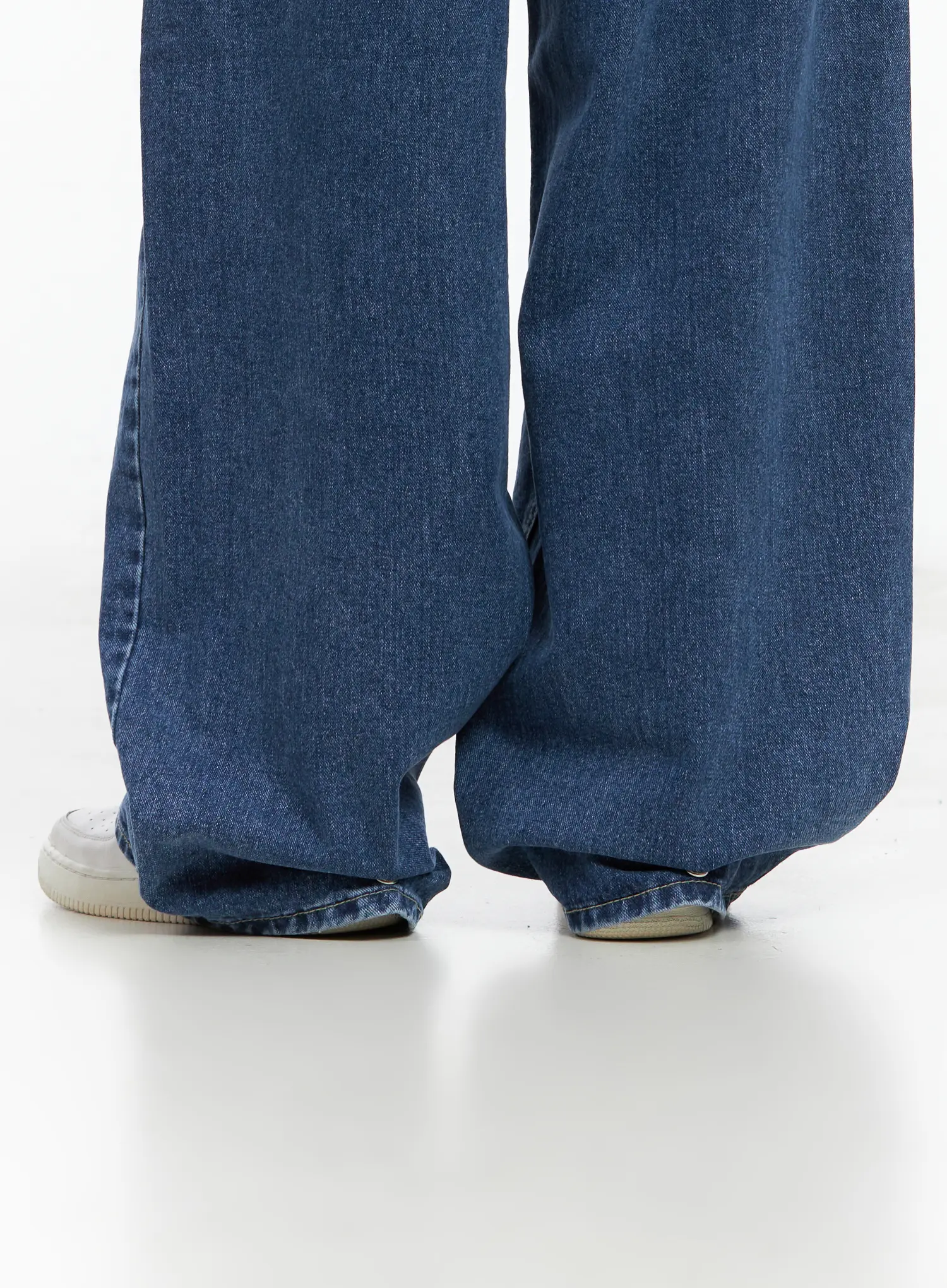 Hayoung Washed Wide-Leg Denim Jeans CL509 - Image 12
