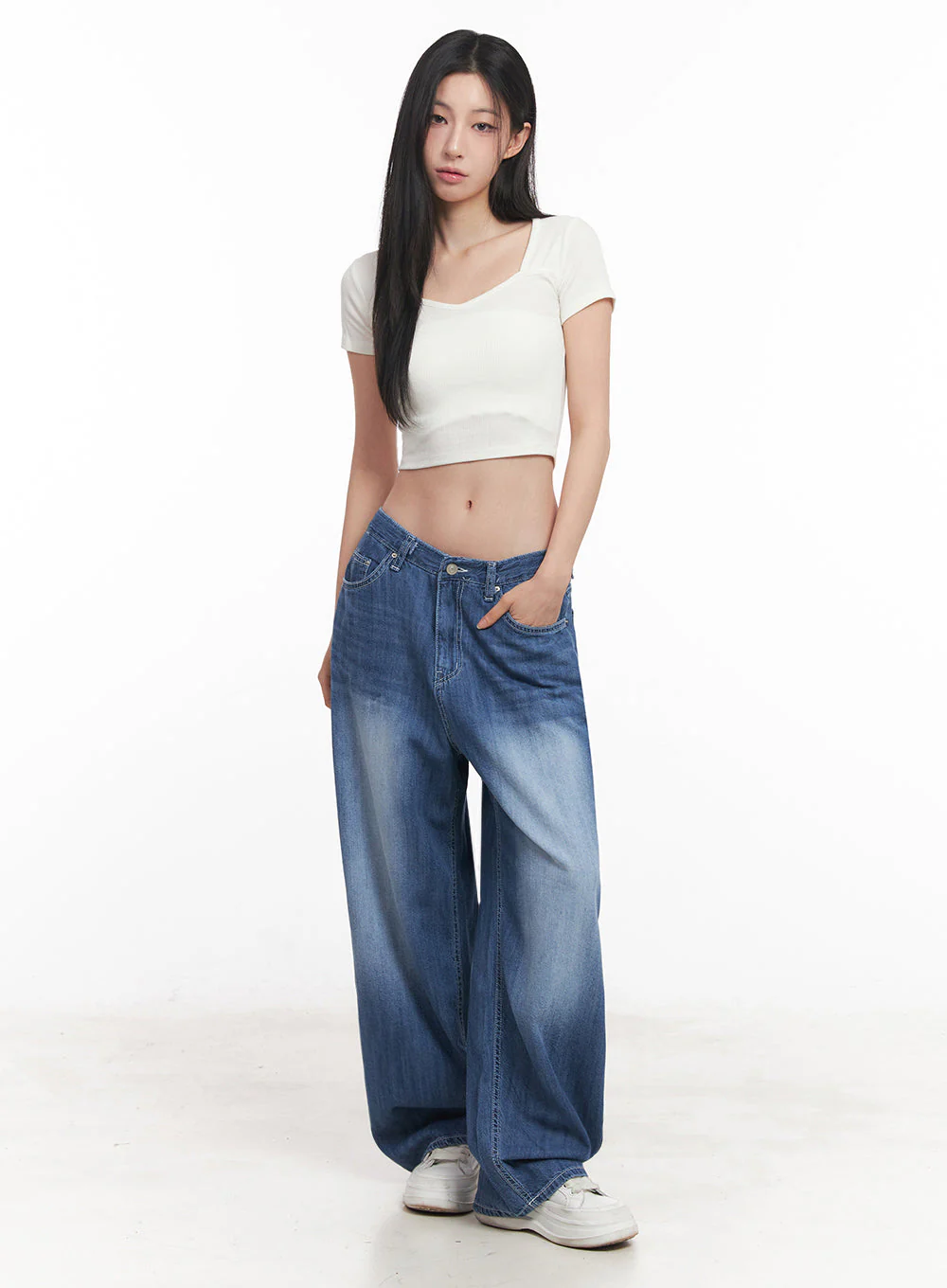 Heart-Neck Crop Top IY516 - Image 5