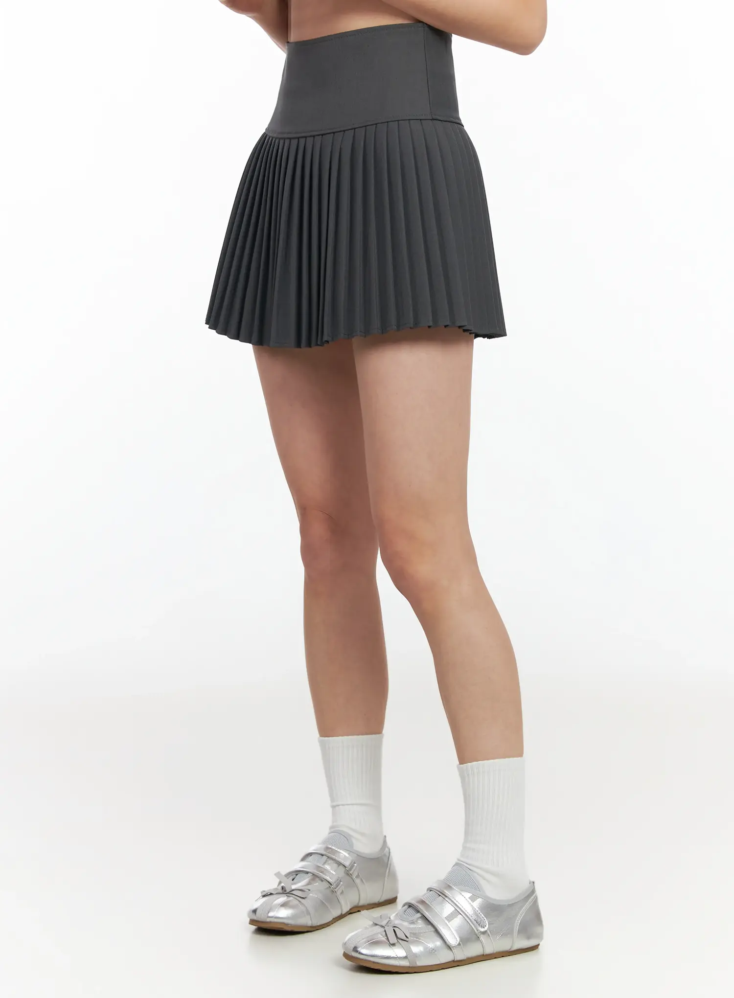 High-Waisted Pleated Tennis Skirt IM524 - Image 4
