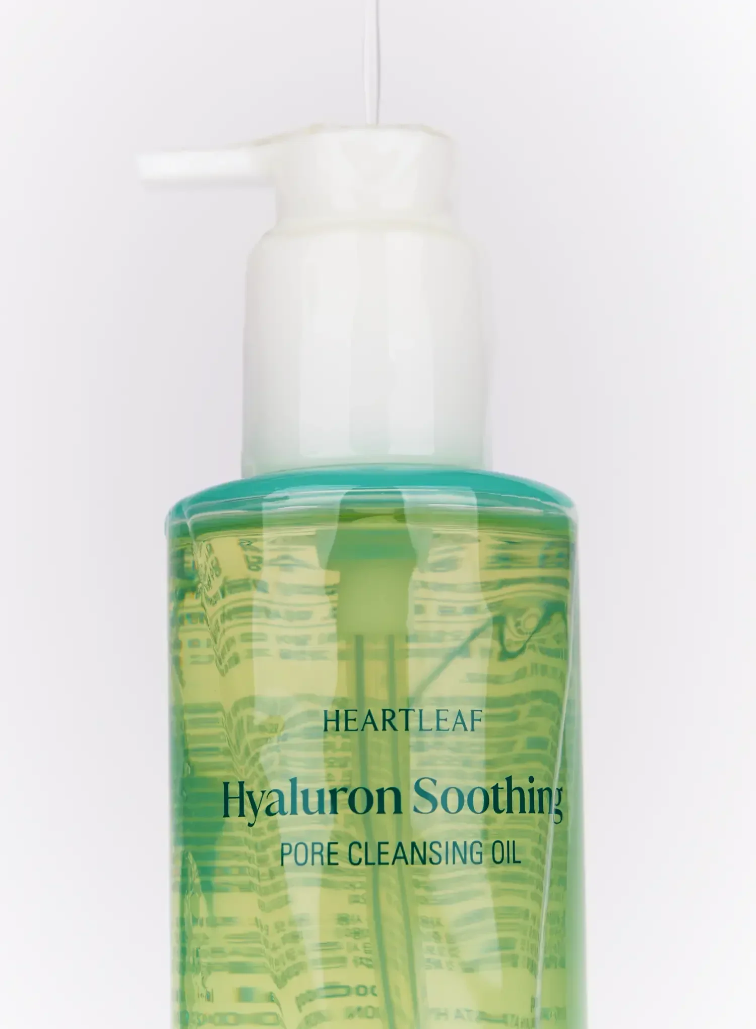 Houttuynia Cordata Hyaluron Soothing Pore Cleansing Oil (200ml) - Image 2