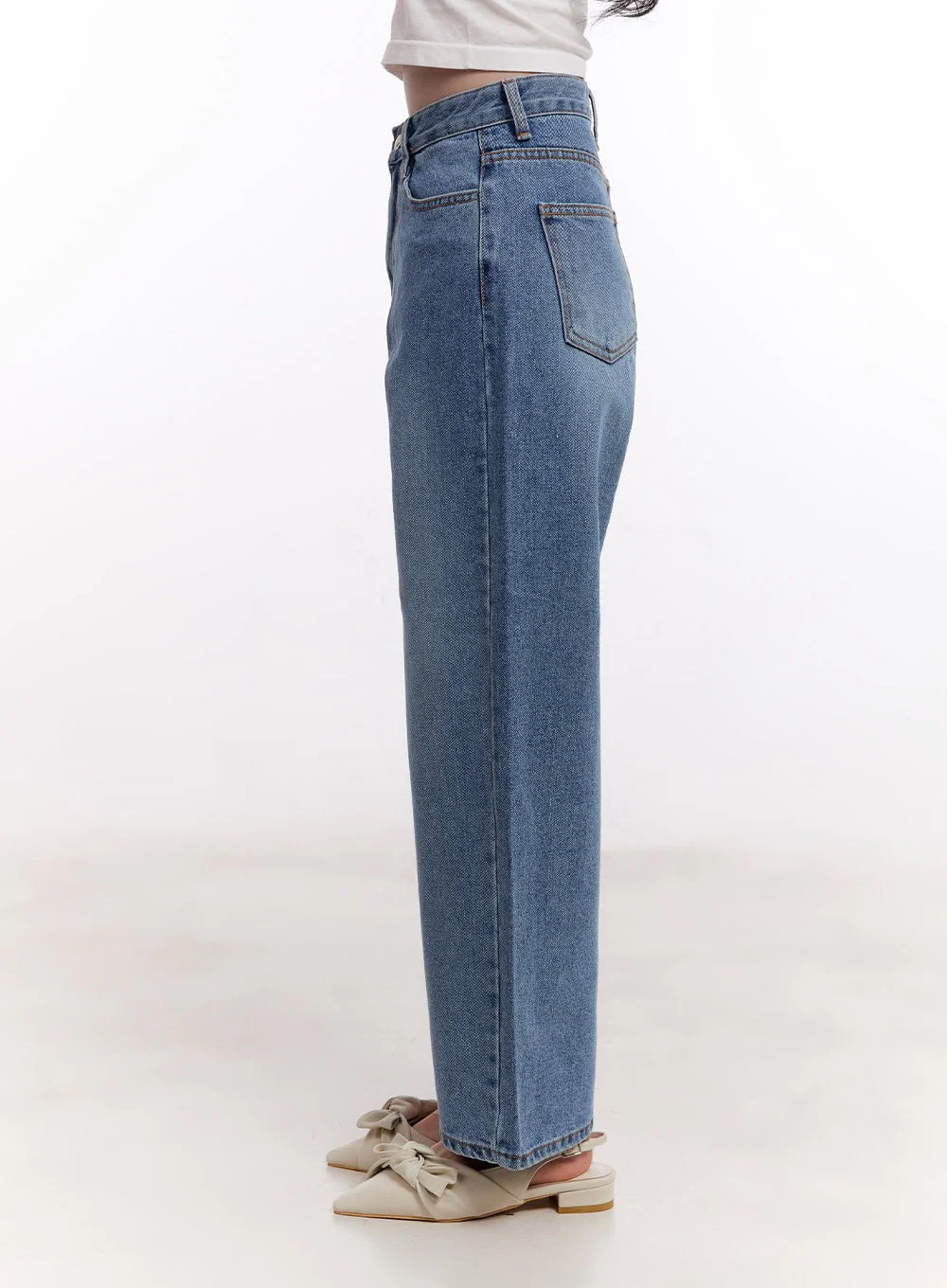 Jamie Comfy Straight-Fit Jeans CM526 - Image 3