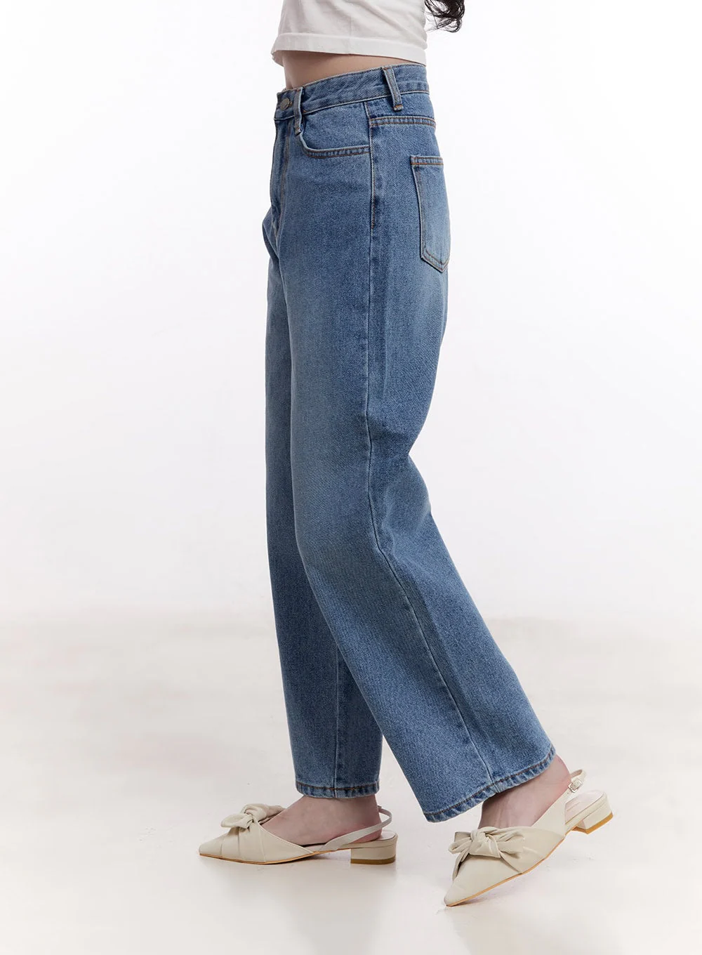 Jamie Comfy Straight-Fit Jeans CM526 - Image 4