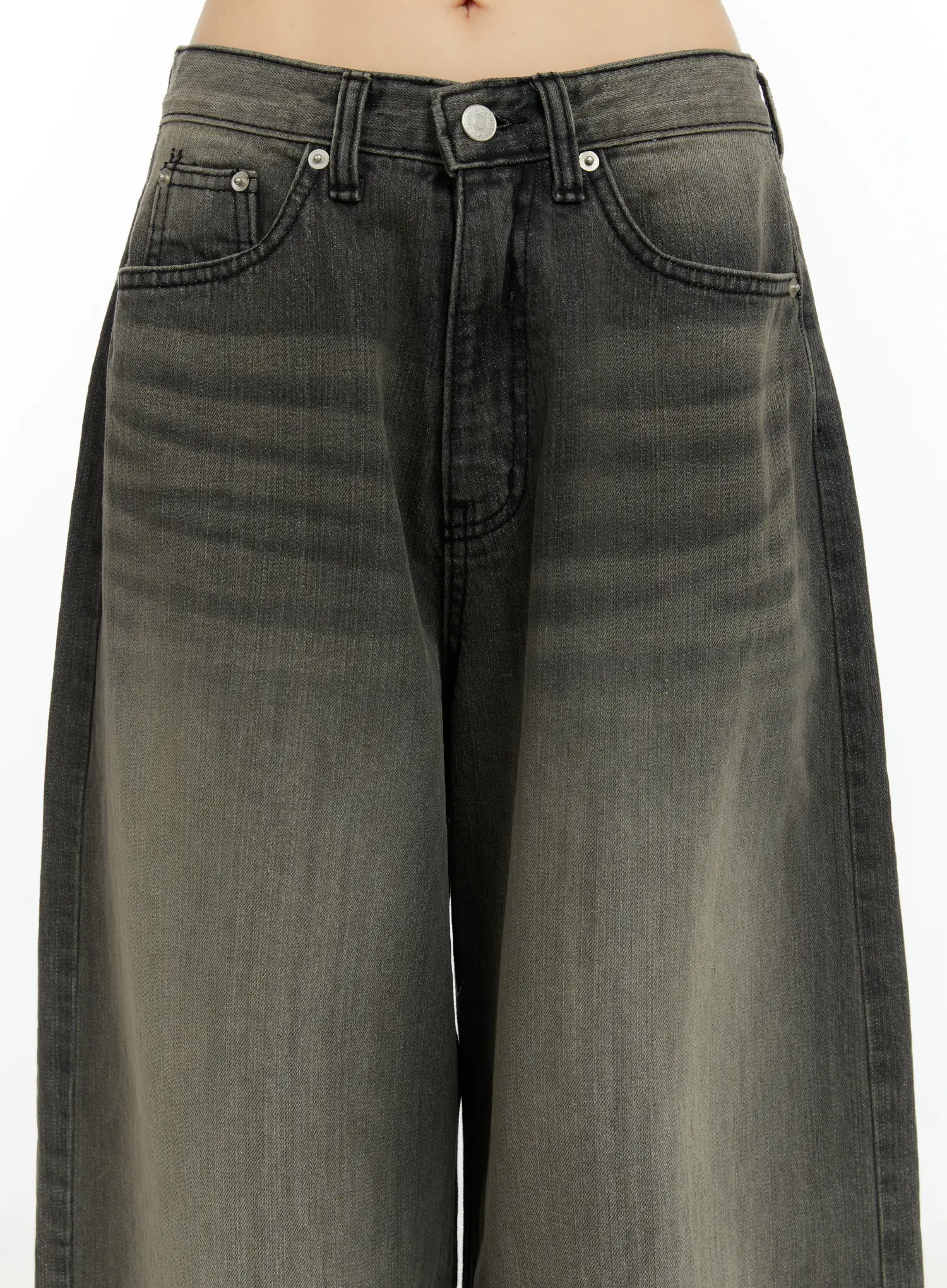 Kenna Washed Backstrap Wide Leg Jeans CF509 - Image 9