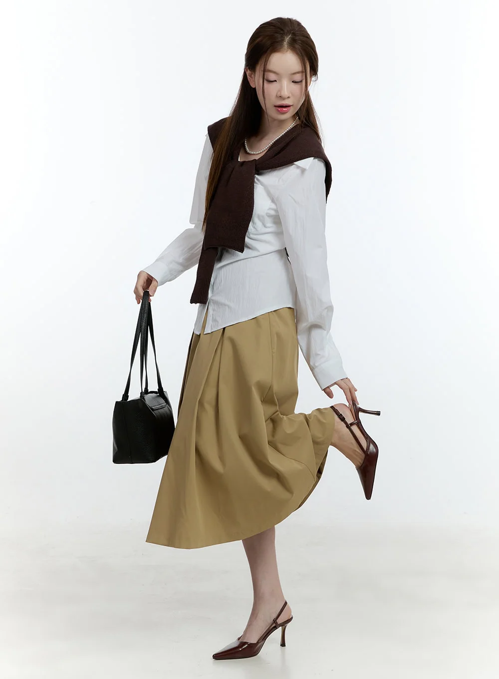 Knitted Front-Tie Shawl CF503 - Image 9