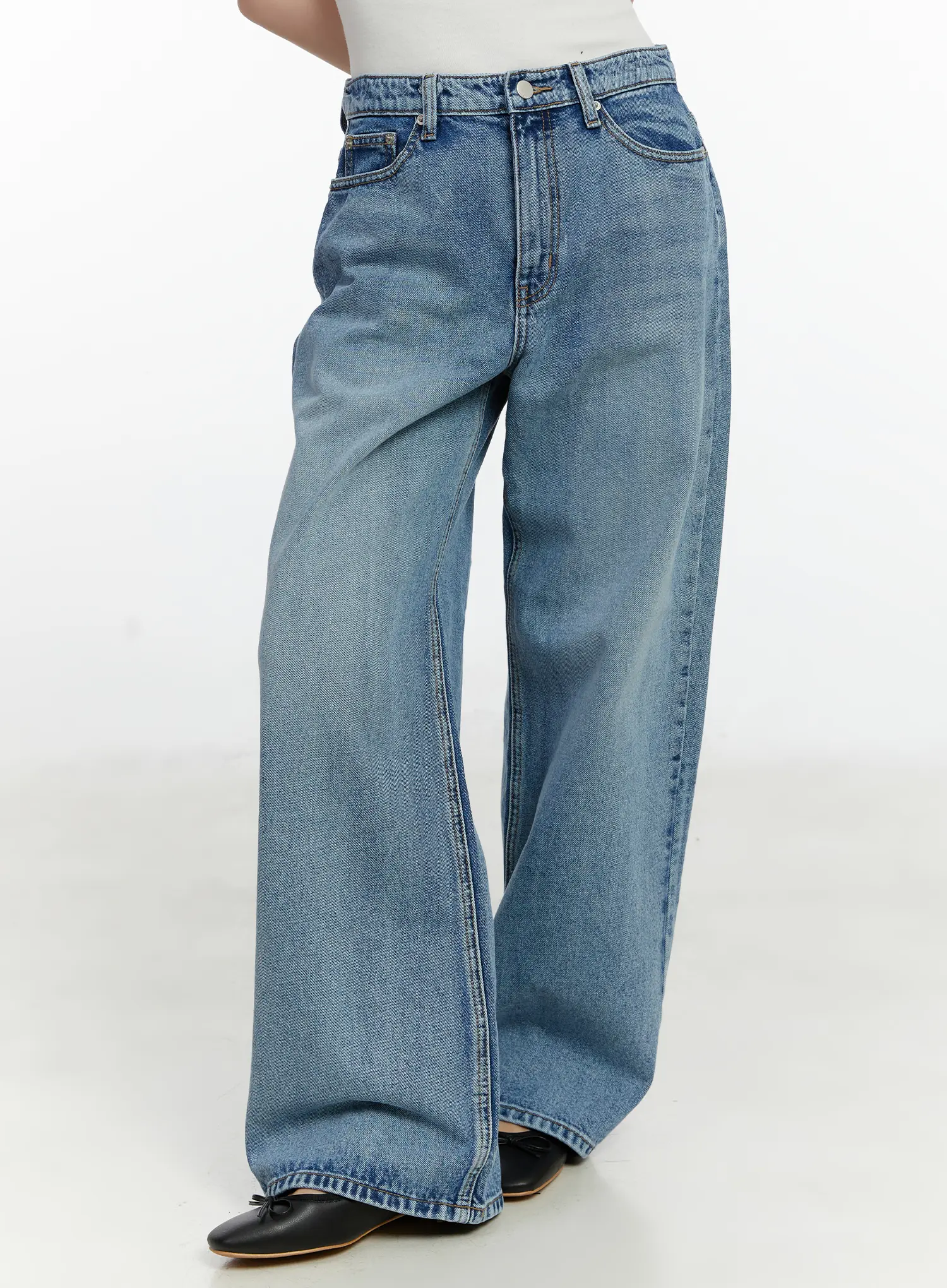 Kori Classic Wide Leg Jeans F502