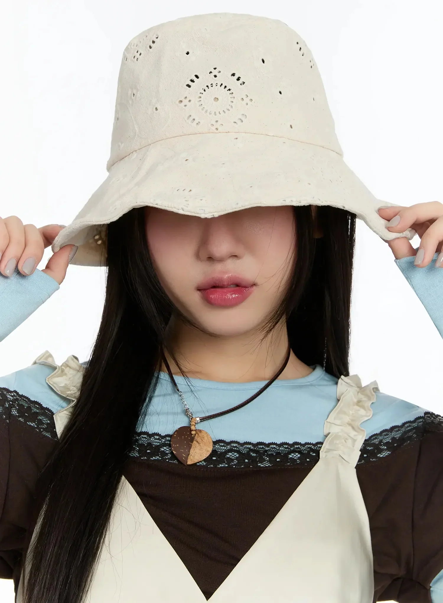 Lace Back Ribbon Bucket Hat IM509