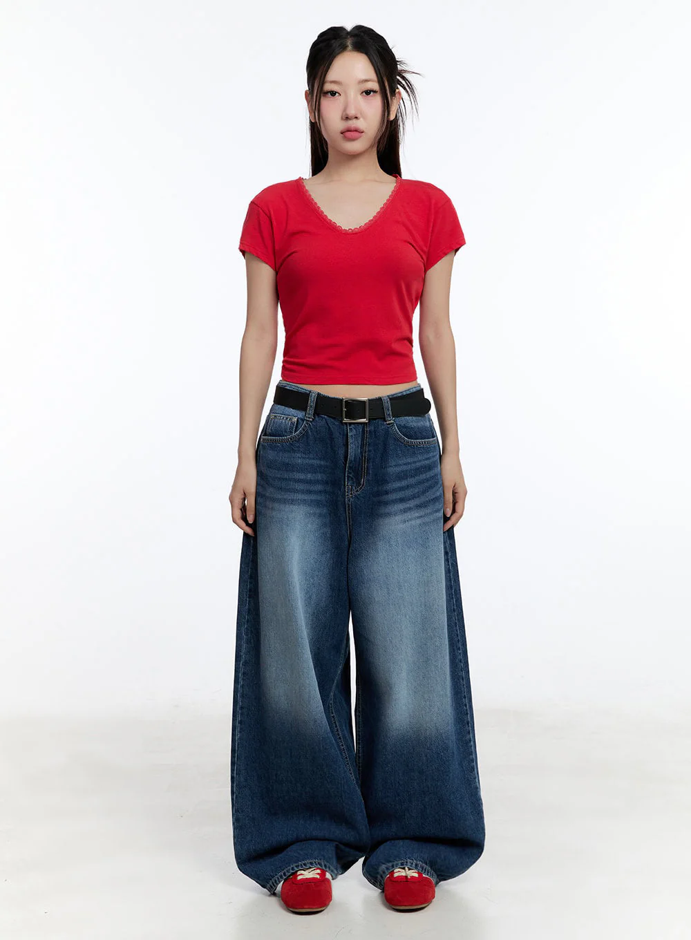 Lace Backless Crop Top IU503 - Image 4