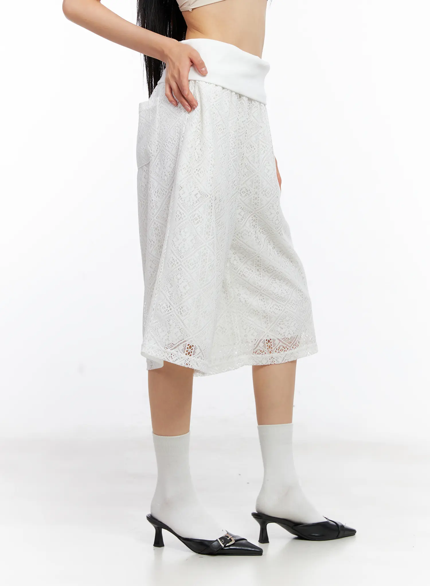 Lace Bermuda Shorts CL530 - Image 3