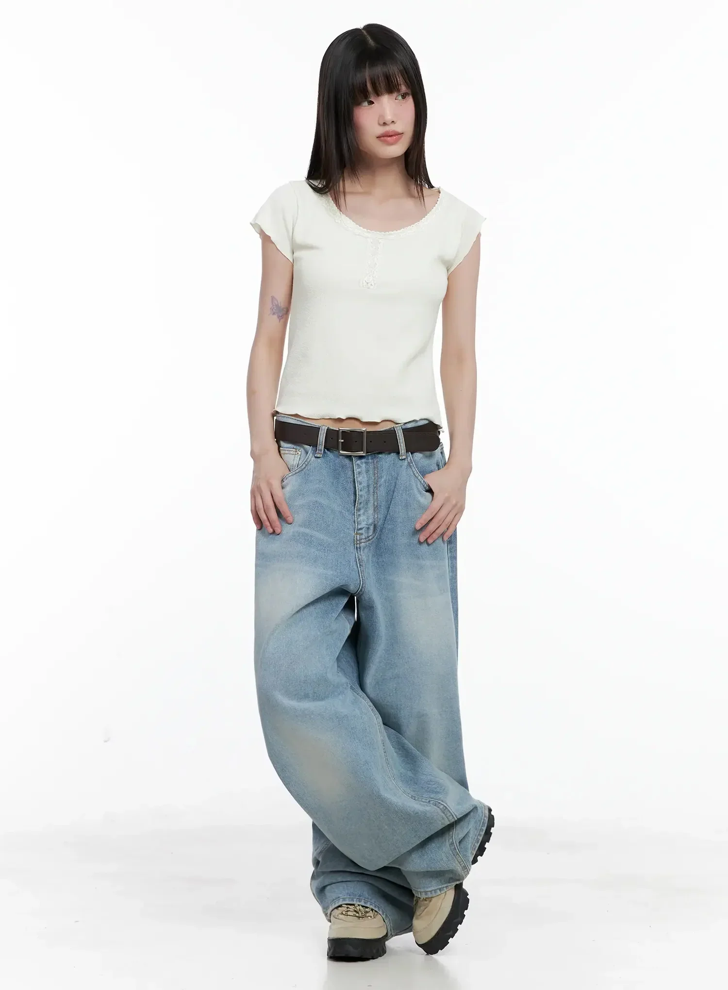 Lace Trimmed Button Short Sleeve IL531 - Image 5