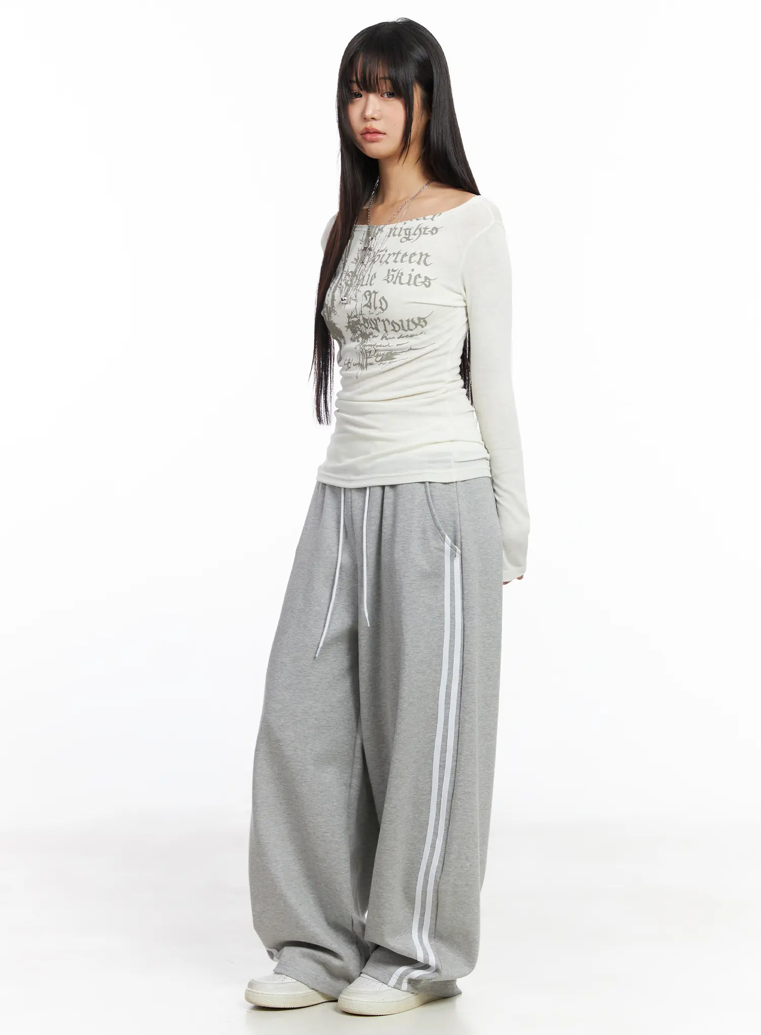 Layered Two-Tone Sweatpants CF506 - Image 15