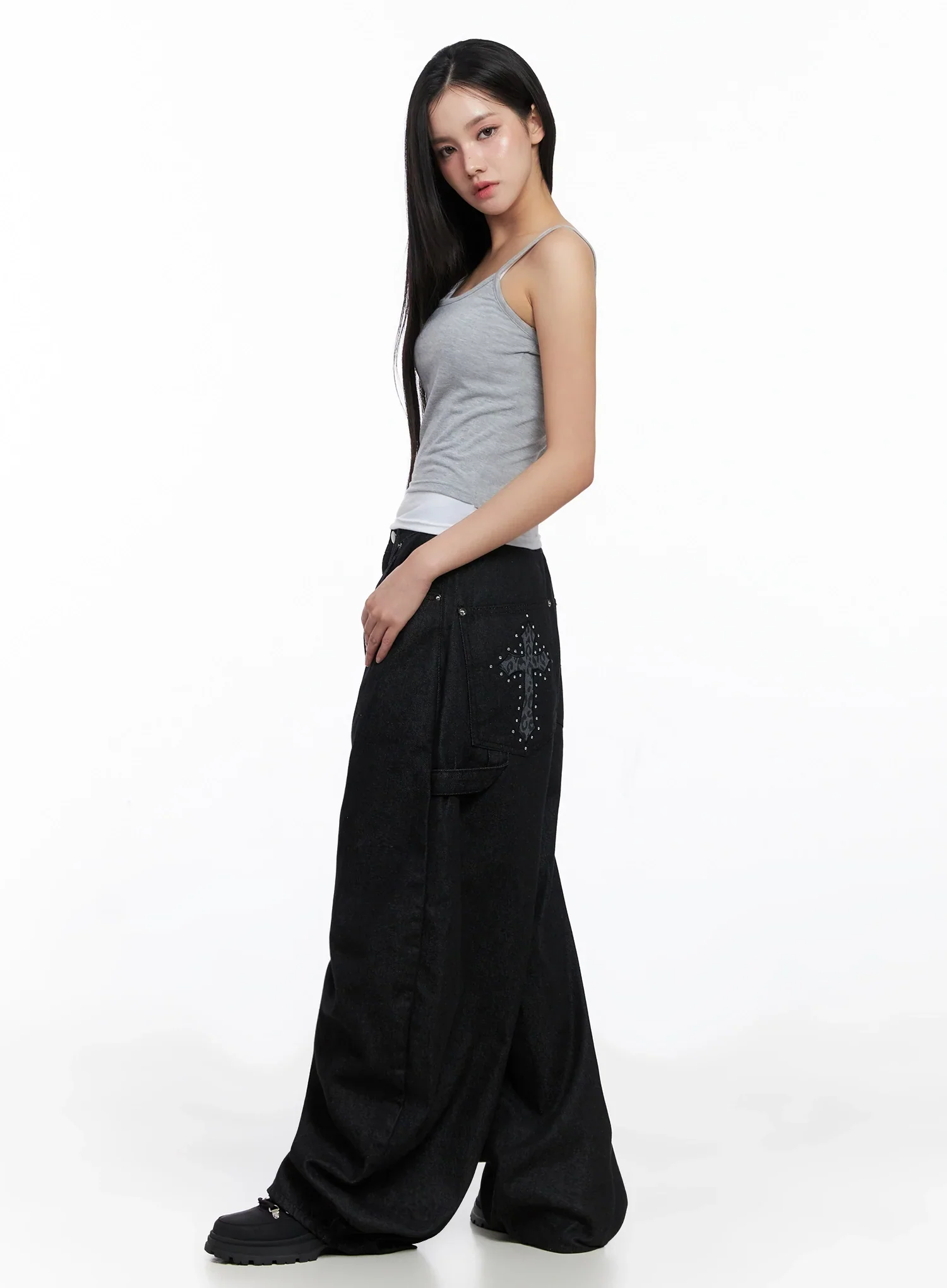Lea Cross-Patch Baggy Jeans IS525 - Image 8