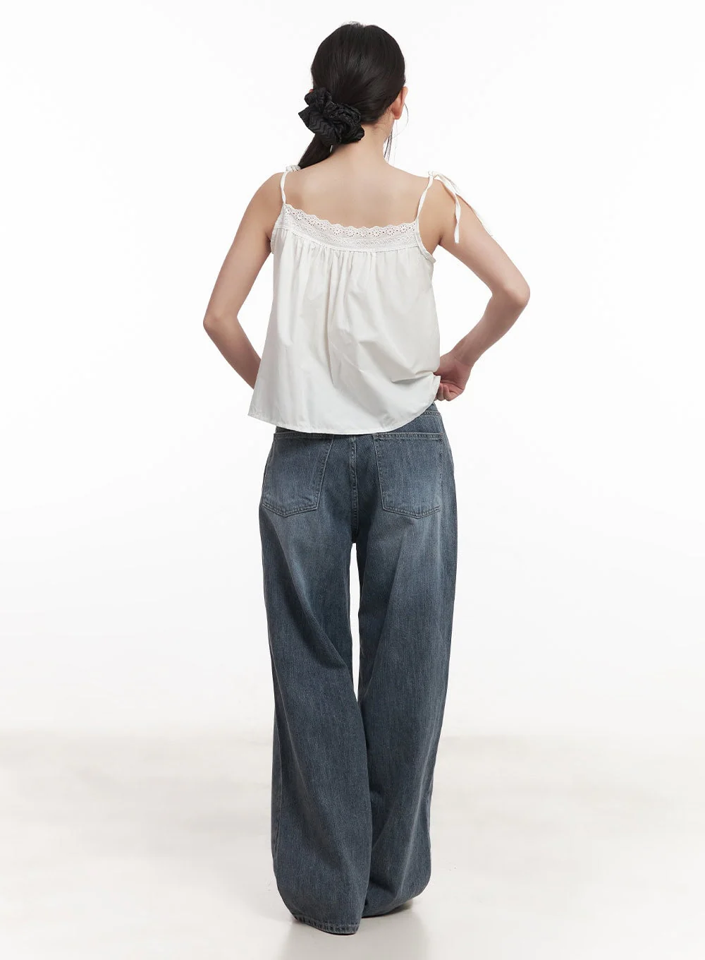 Loose-Fit Lace Trim Cami CM528 - Image 7