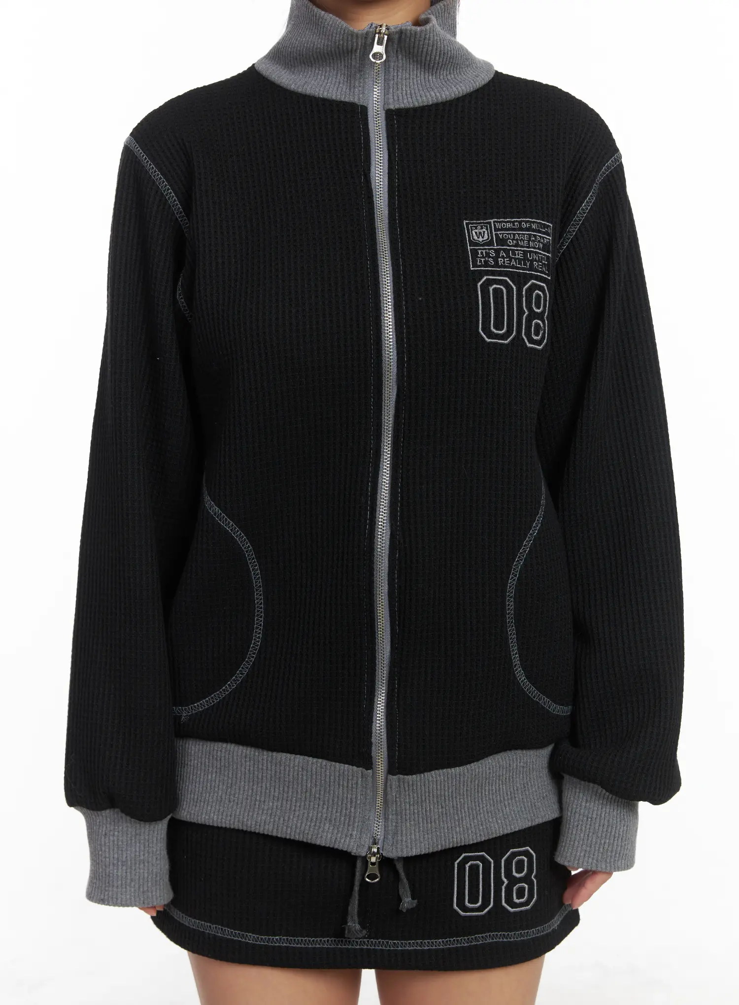 Loose Fit Two-Tone Waffle Zip-Up CJ512 - Image 7