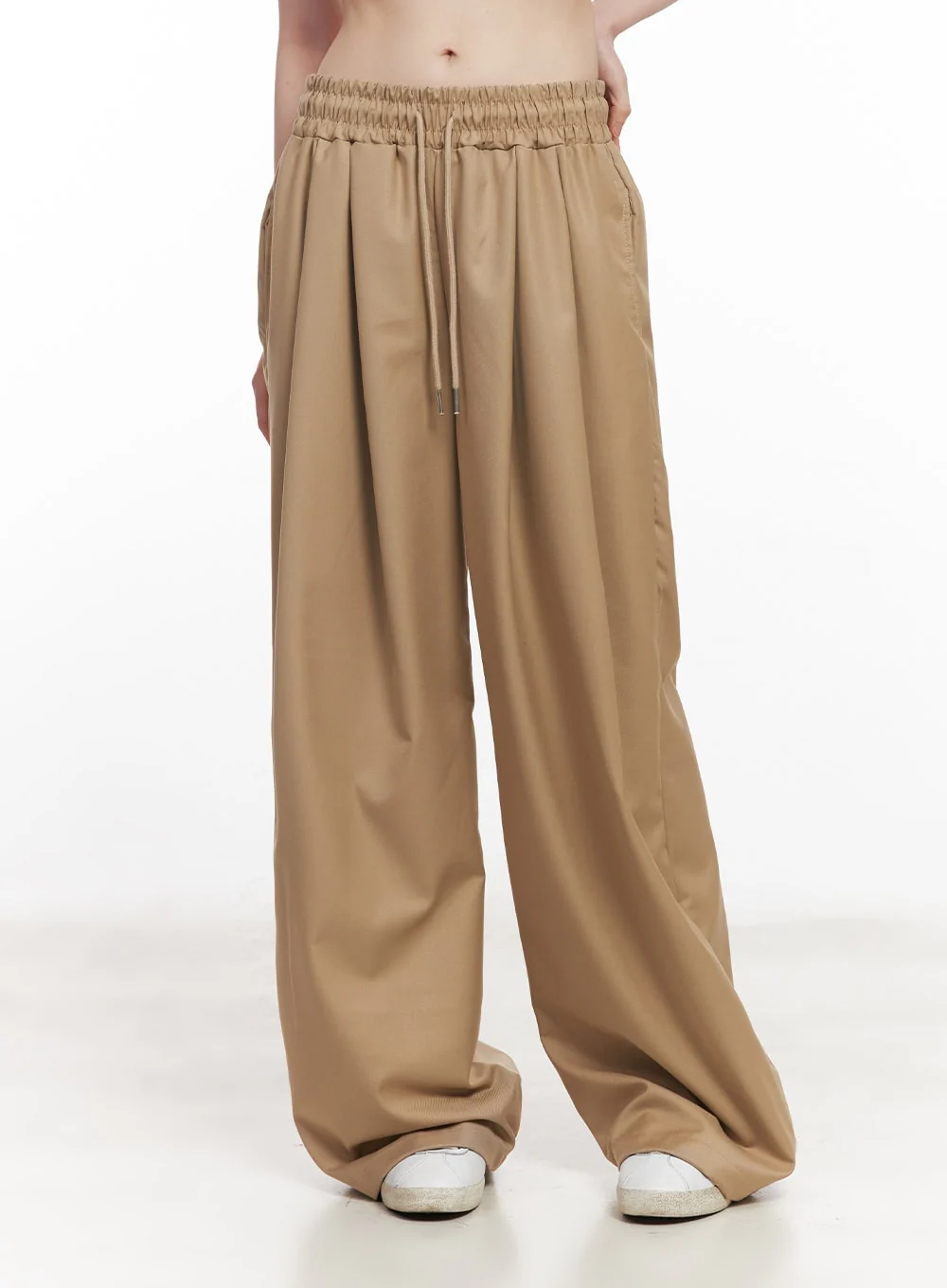 Loose-Fit Wide-Leg Trousers CY521