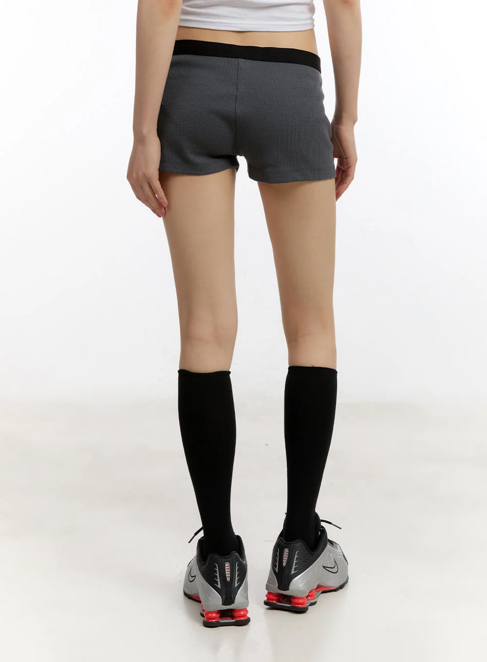 Low-Rise Buttoned Cotton Shorts CA508 - Image 6