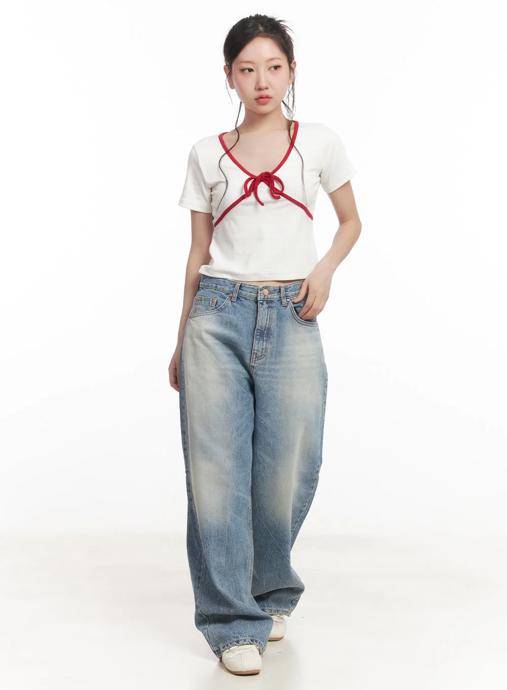 Lumira Back-Detail Washed Wide Leg Jeans CA530 - Image 3
