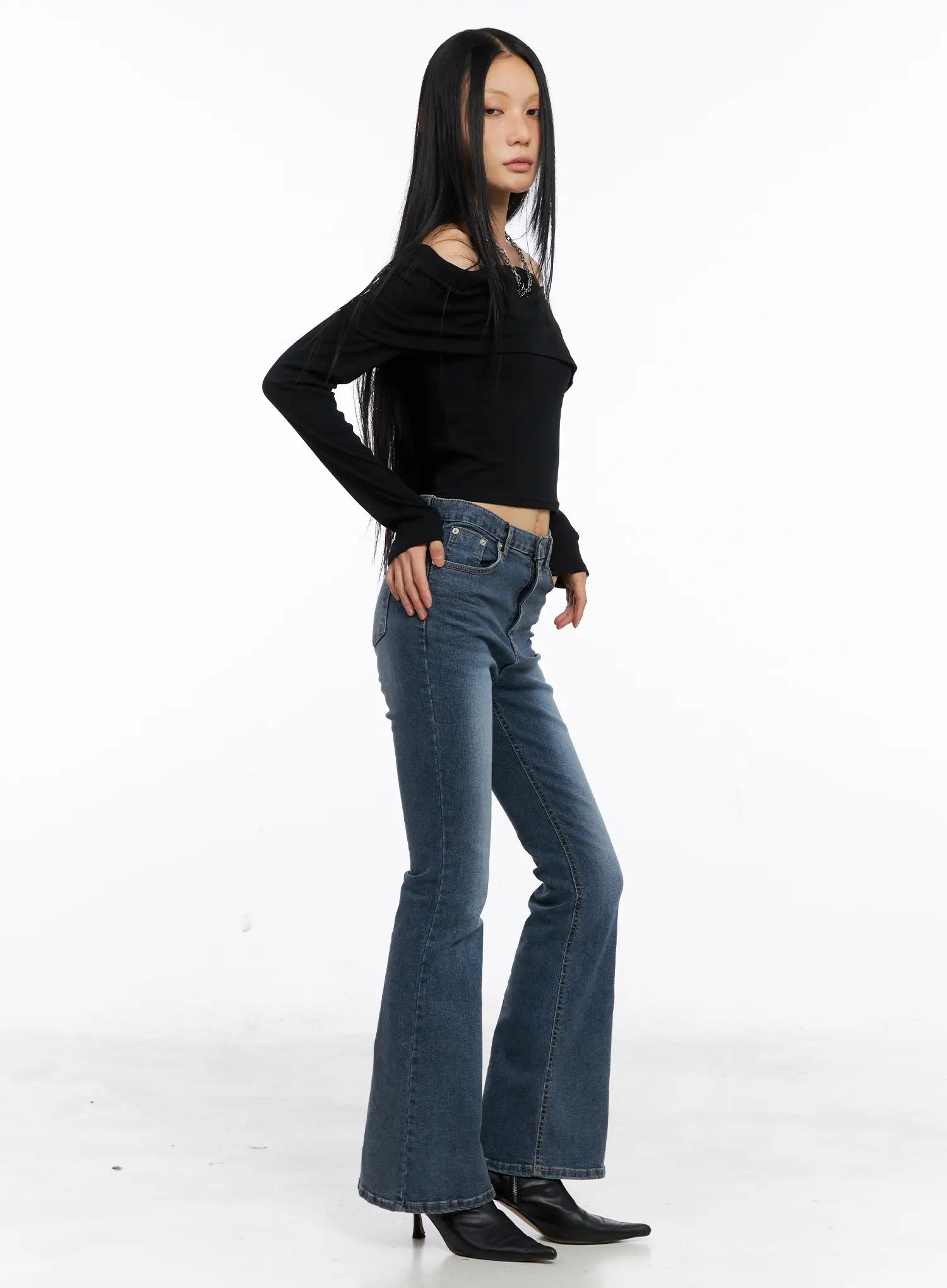 Malka Classic Flared Jeans CS509 - Image 3
