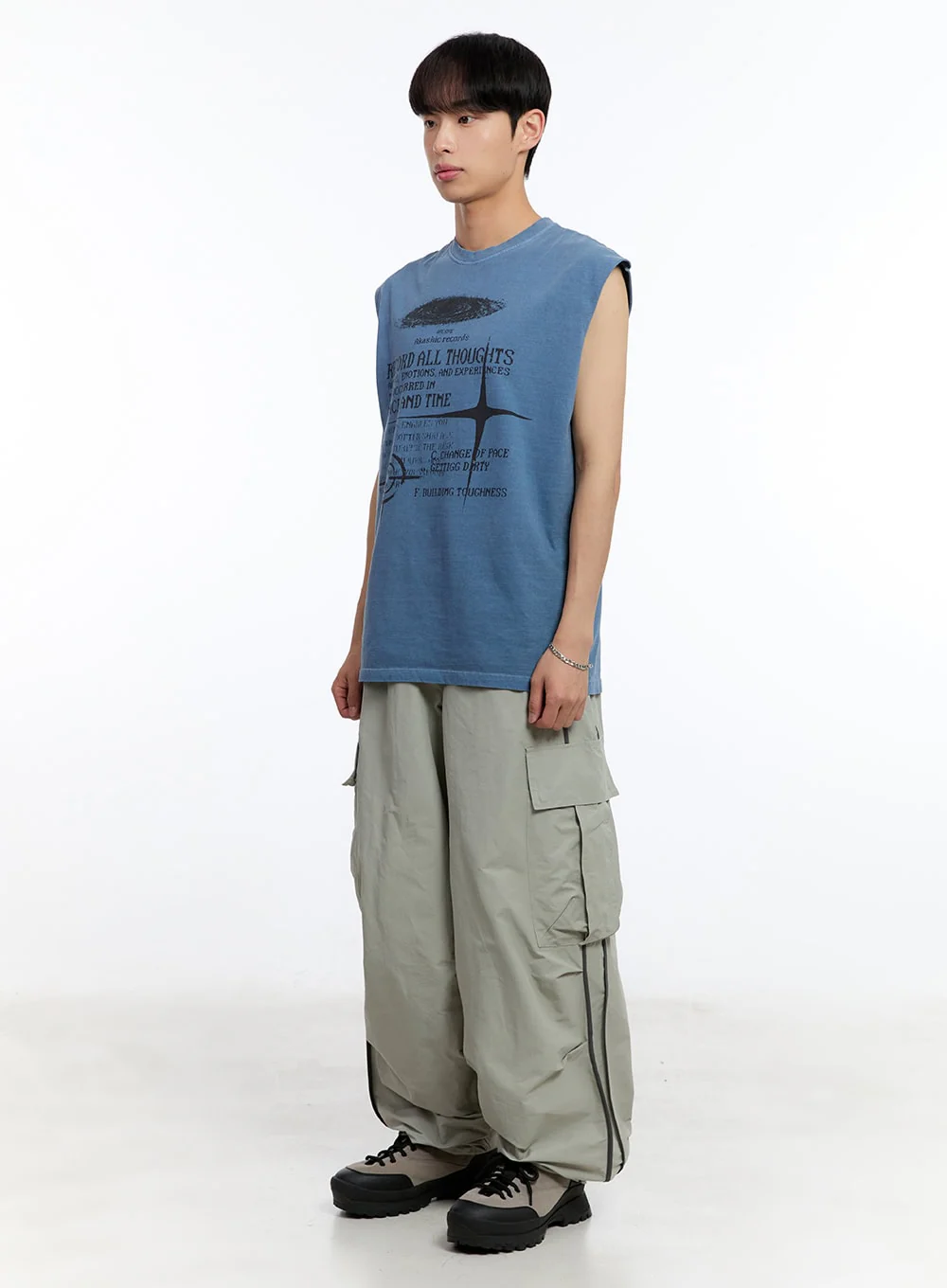 Men’s Cargo Balloon-Fit Windbreaker Pants IY530 - Image 9